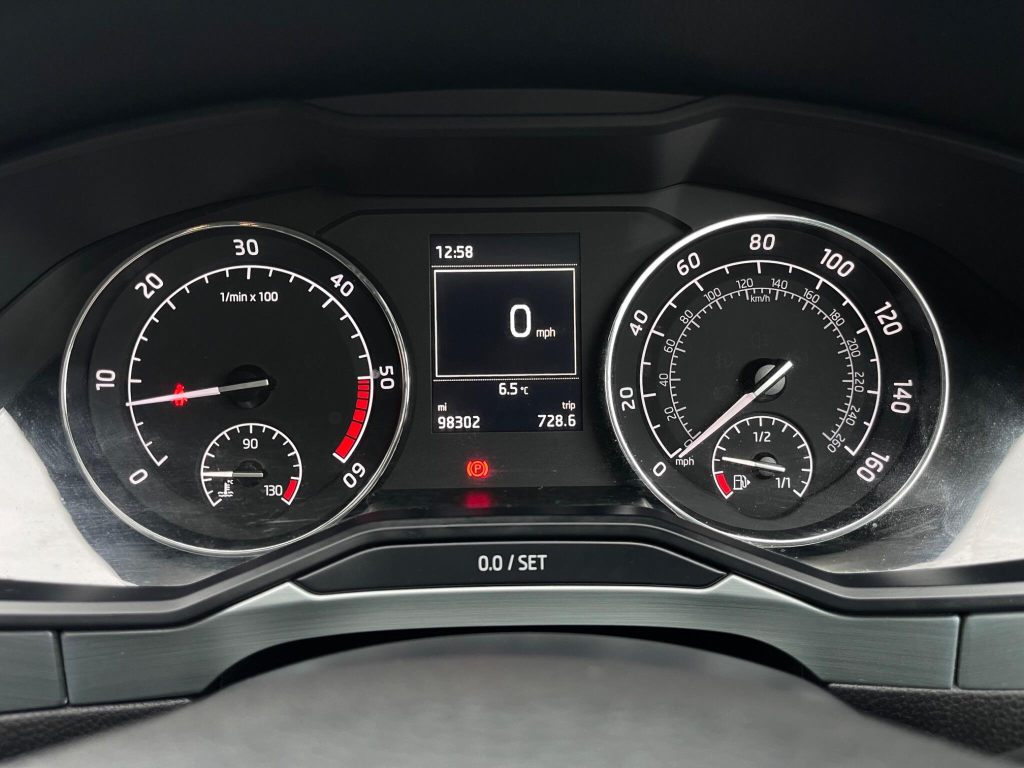 Skoda Superb - Image 47