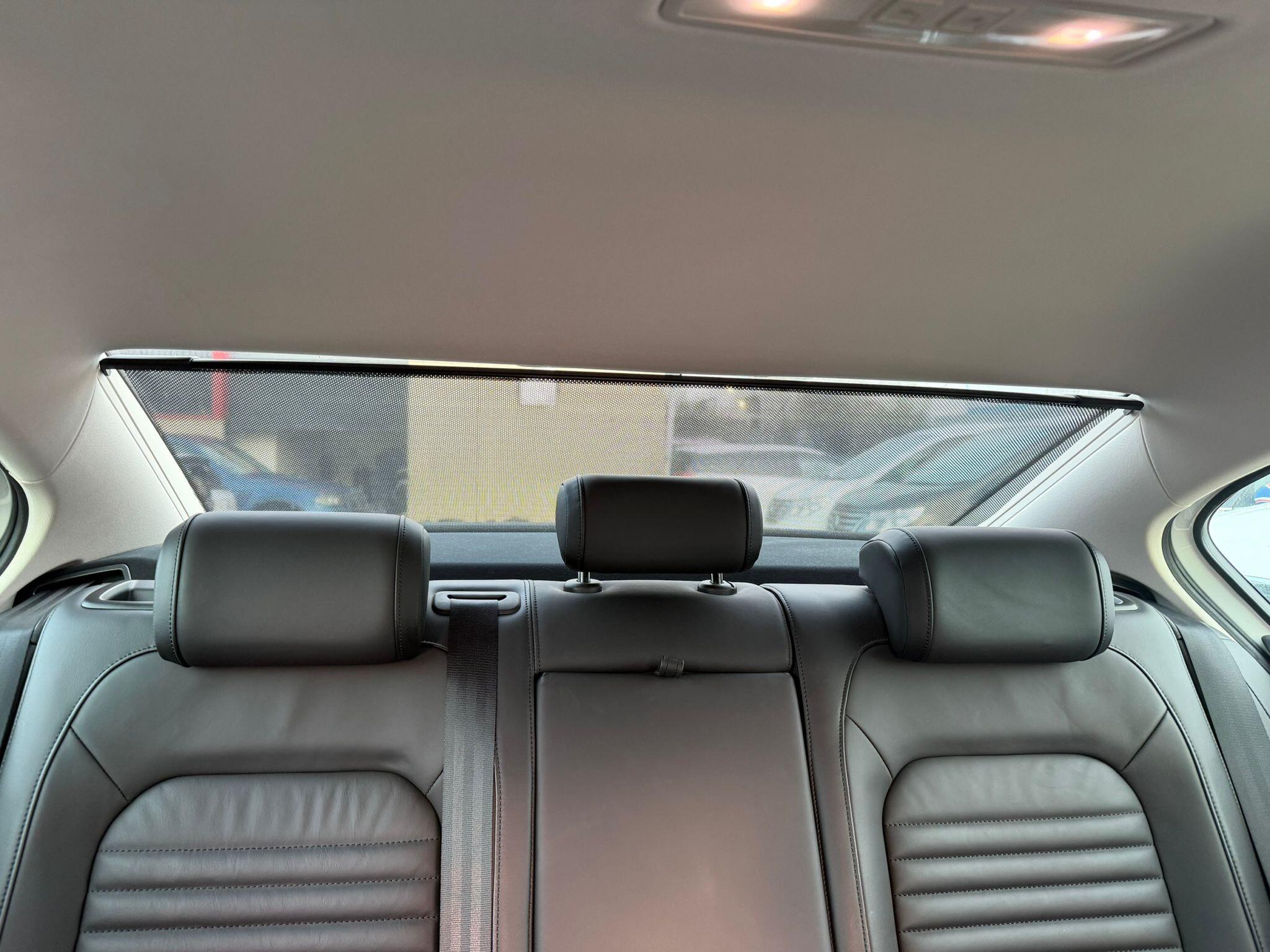 Volkswagen Passat - Image 51