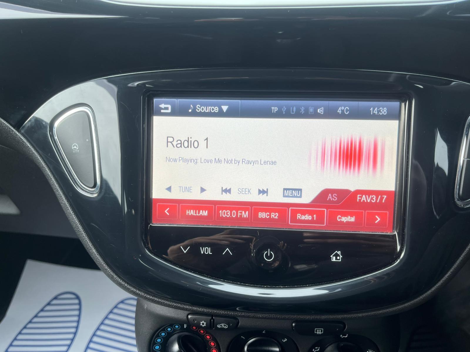 Vauxhall Corsa - Image 16