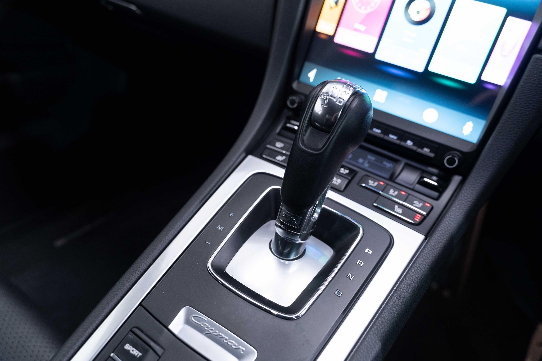 Porsche Cayman - Image 7