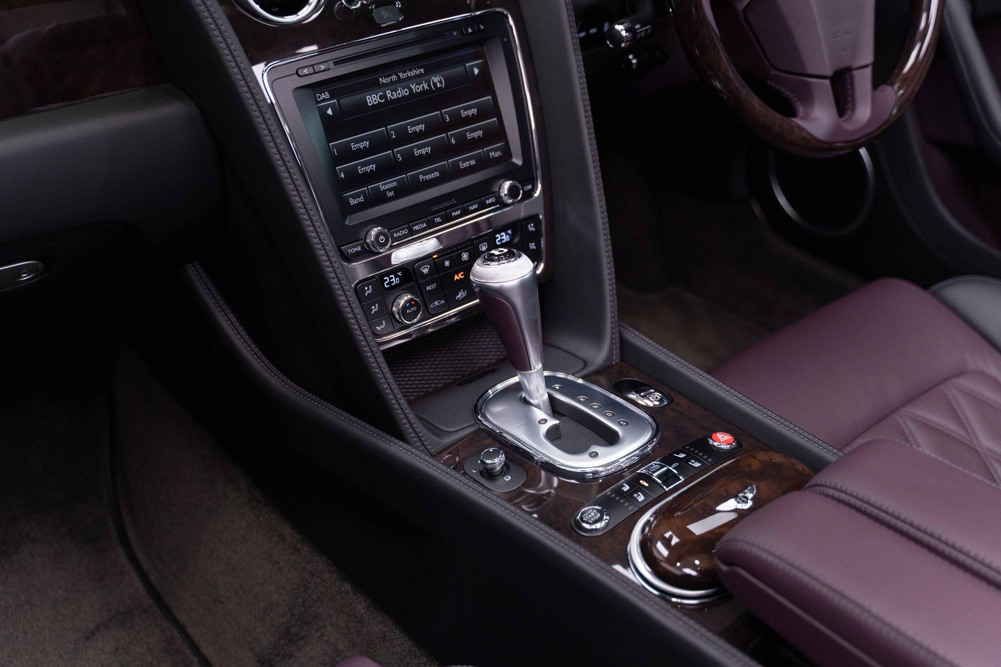 Bentley Continental - Image 9