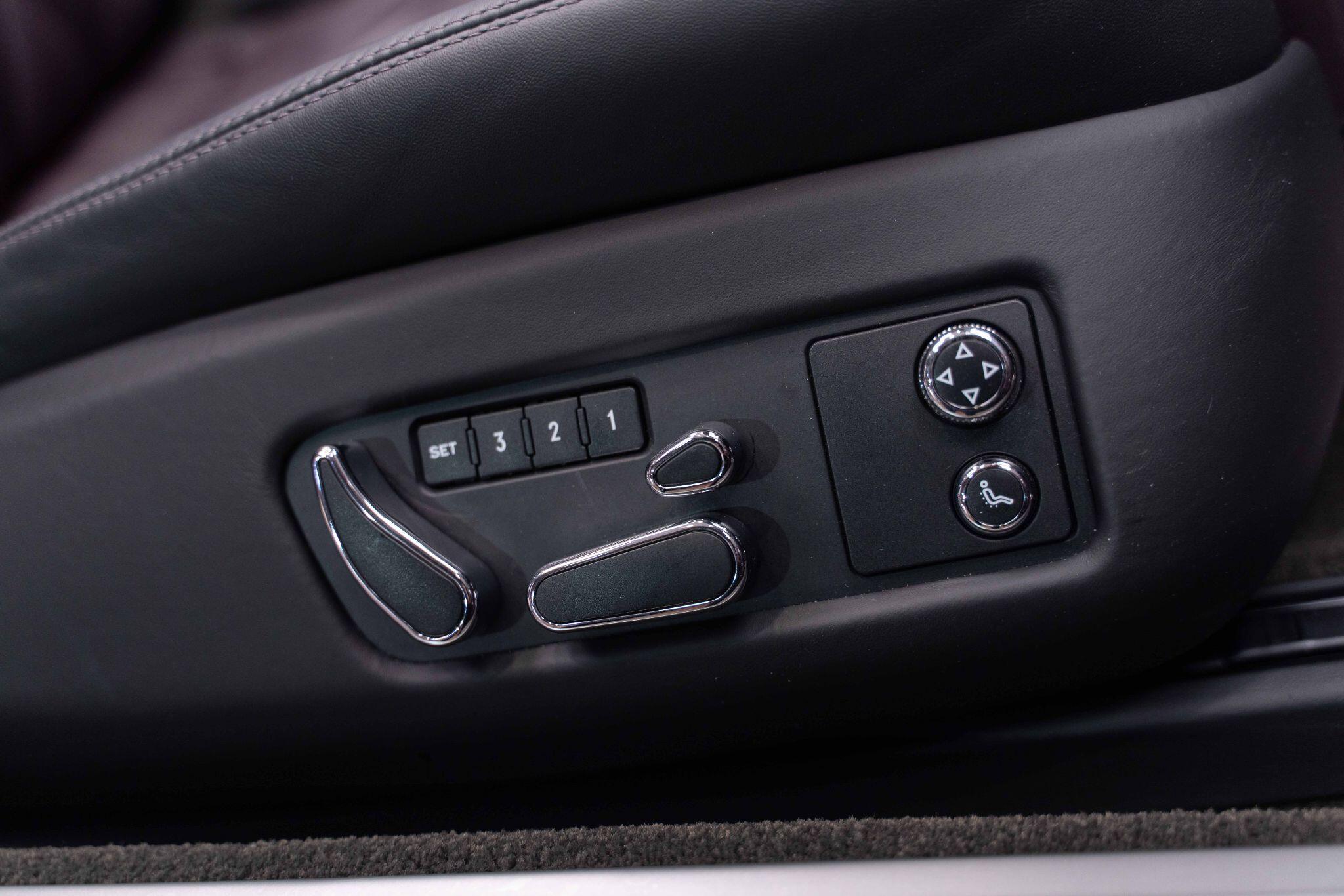 Bentley Continental - Image 14