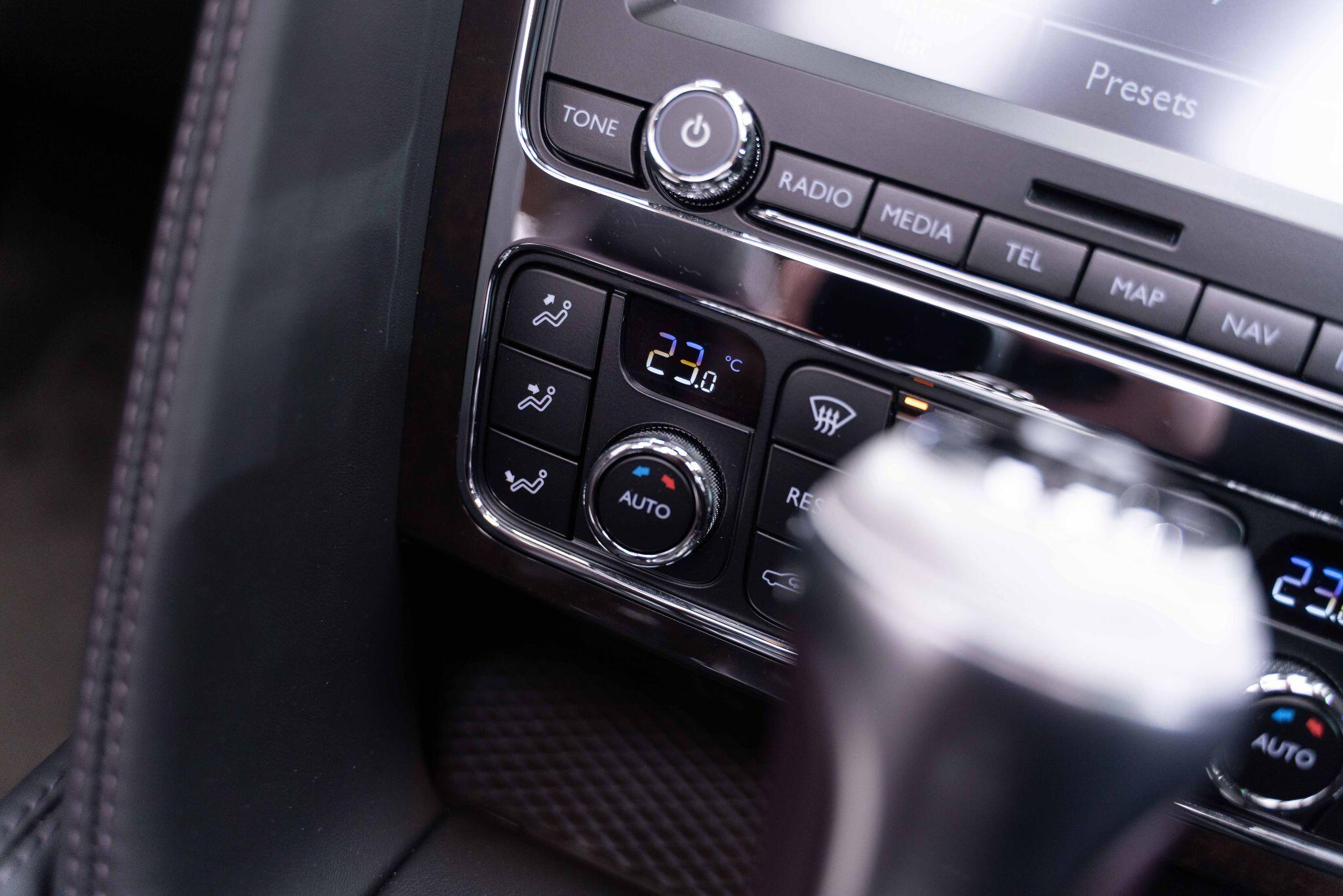 Bentley Continental - Image 17