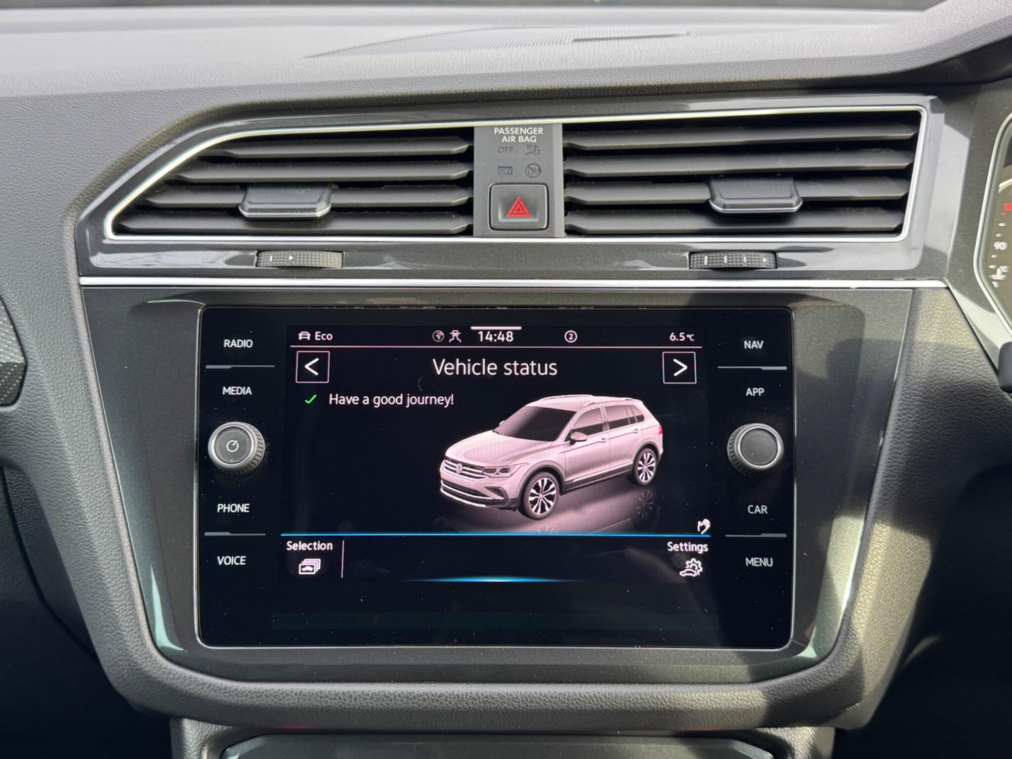 Volkswagen Tiguan - Image 40