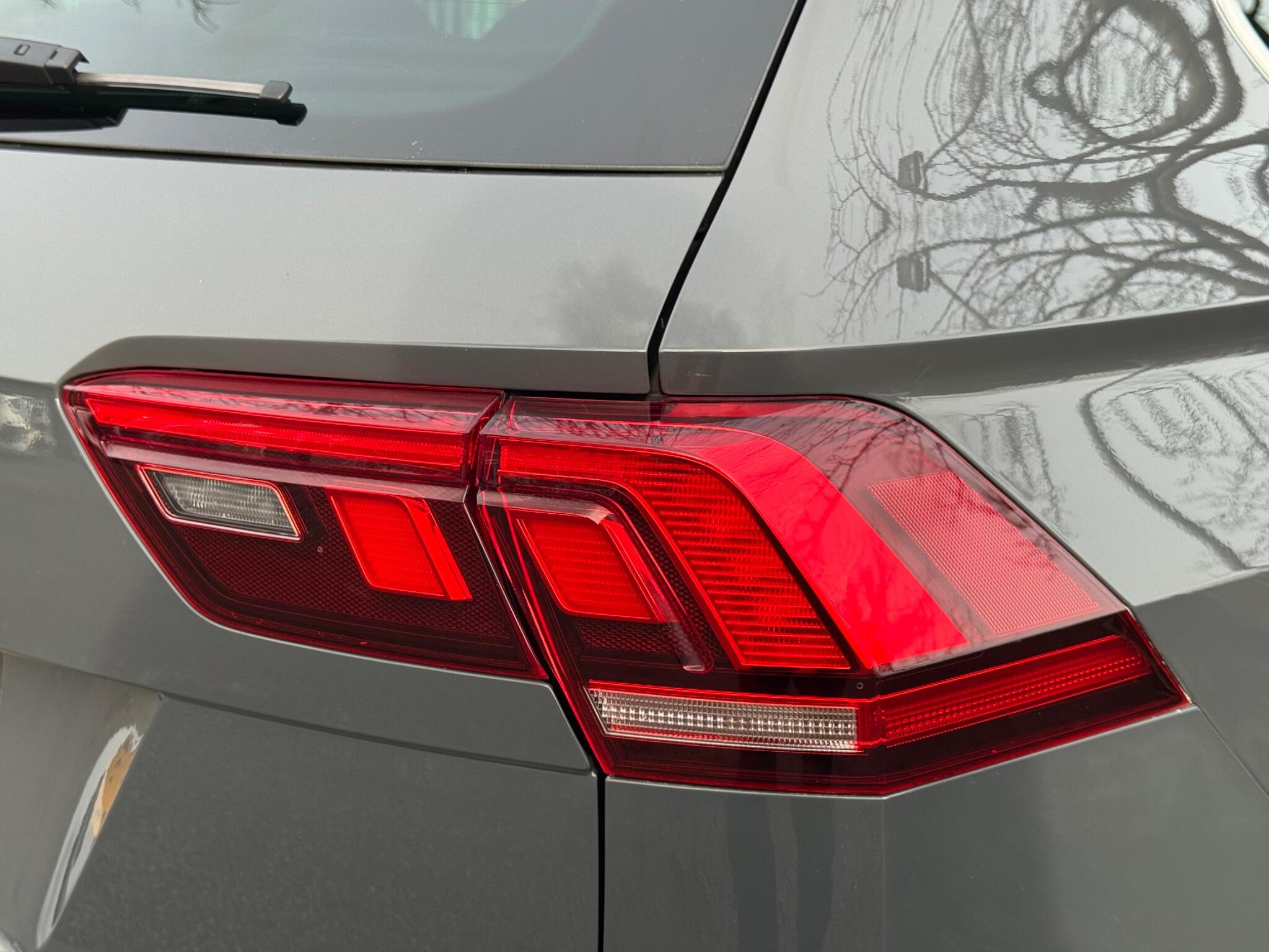 Volkswagen Tiguan - Image 54