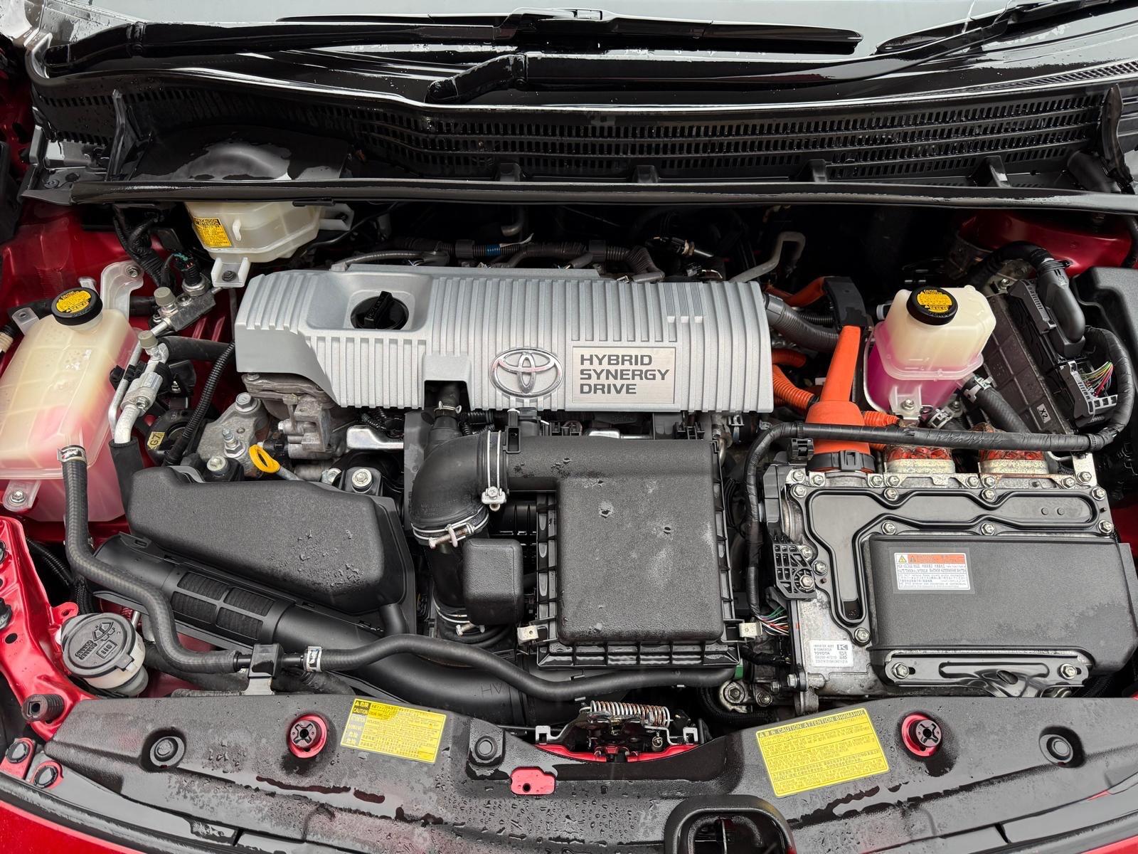 Toyota Prius - Image 16