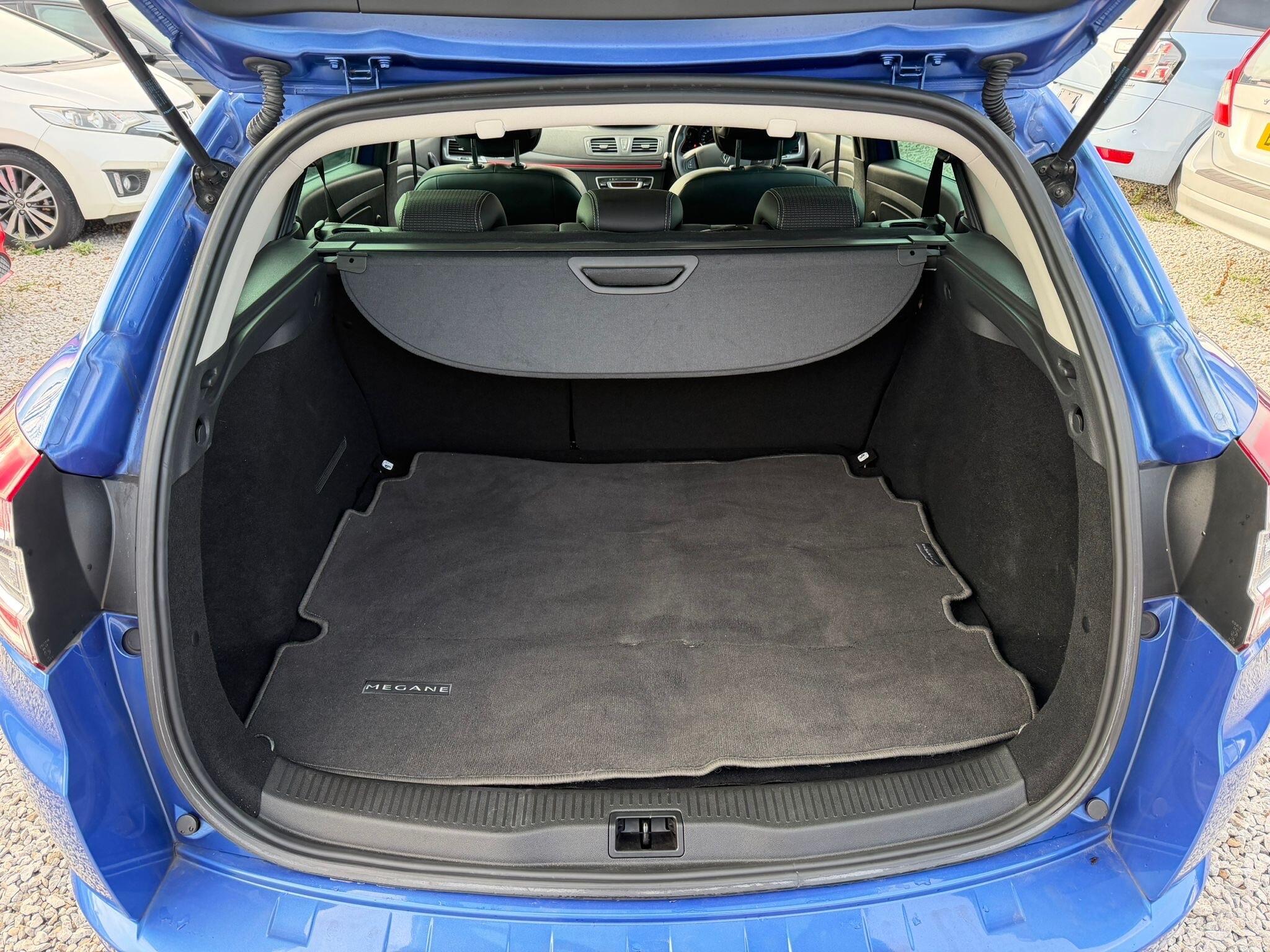 Renault Megane - Image 16