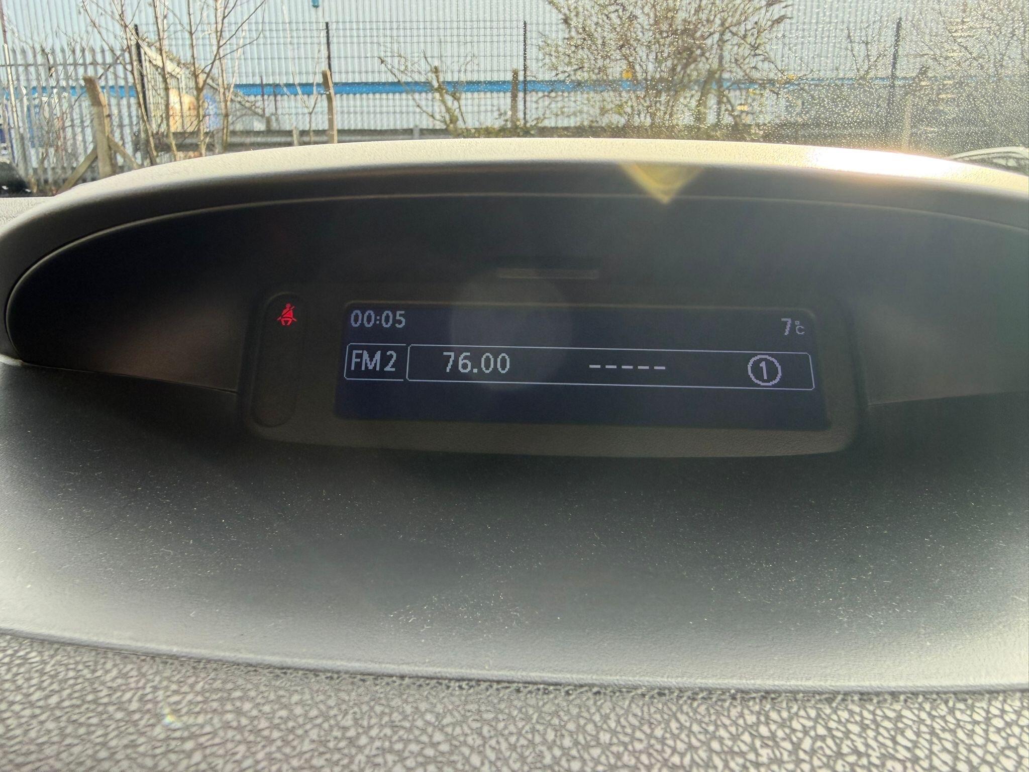 Renault Megane - Image 21