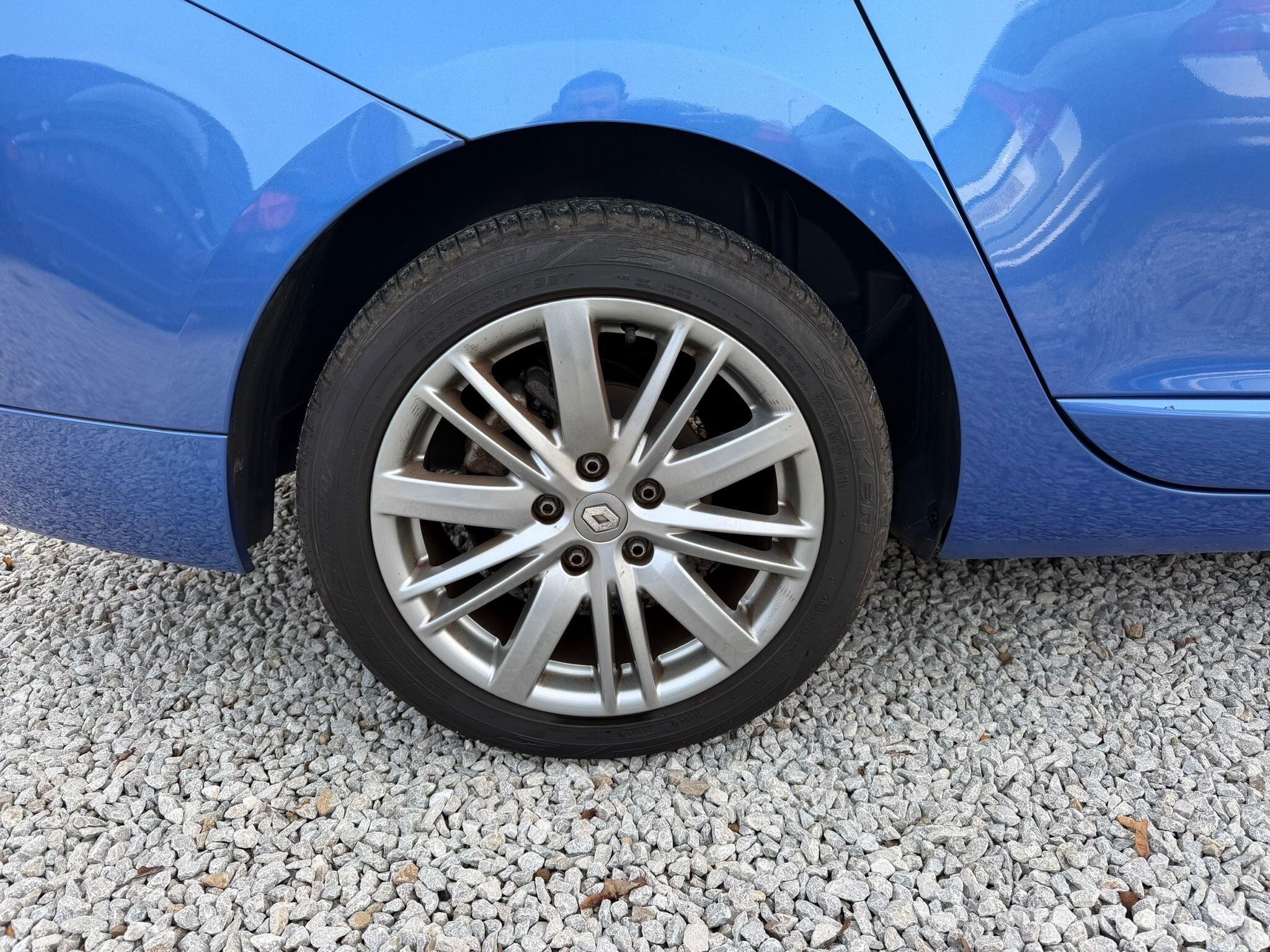 Renault Megane - Image 22