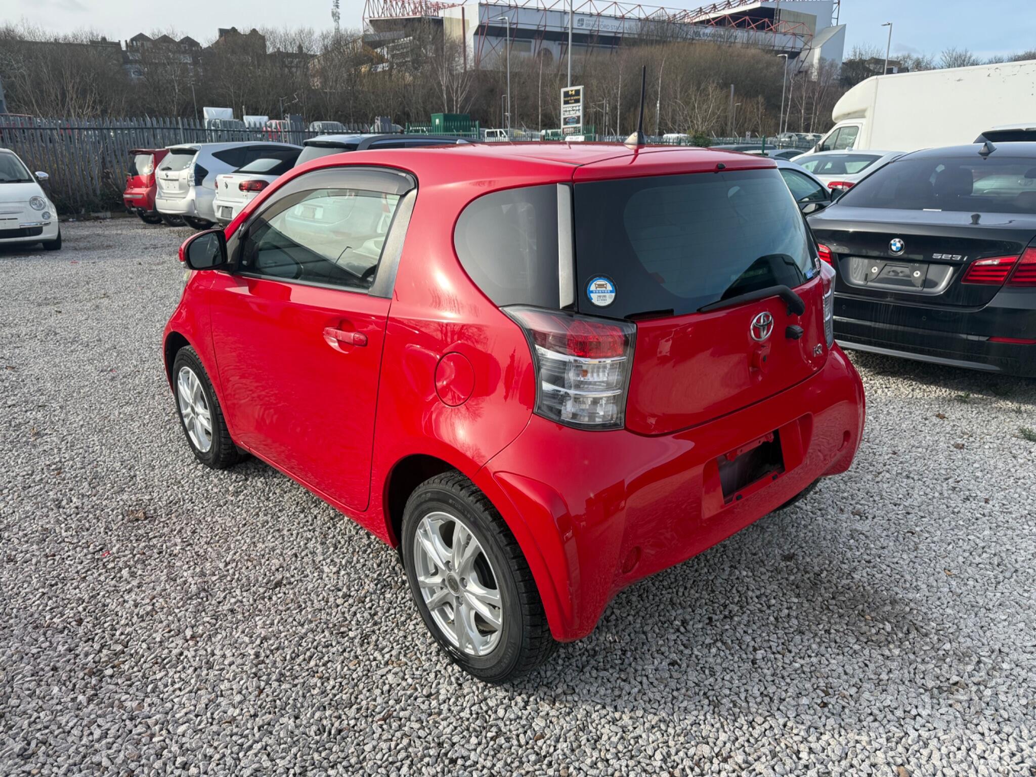 Toyota iQ - Image 5
