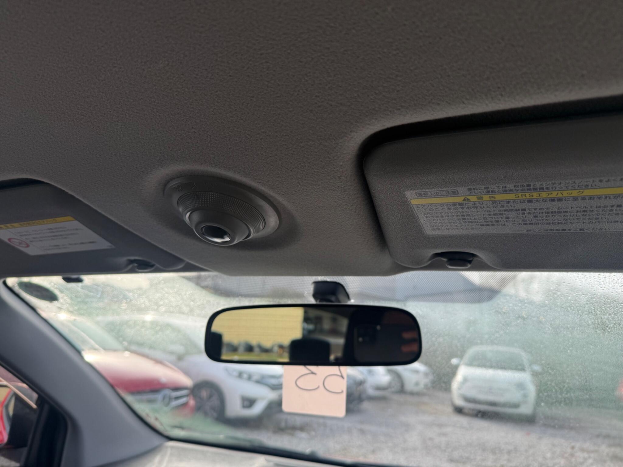 Toyota iQ - Image 14