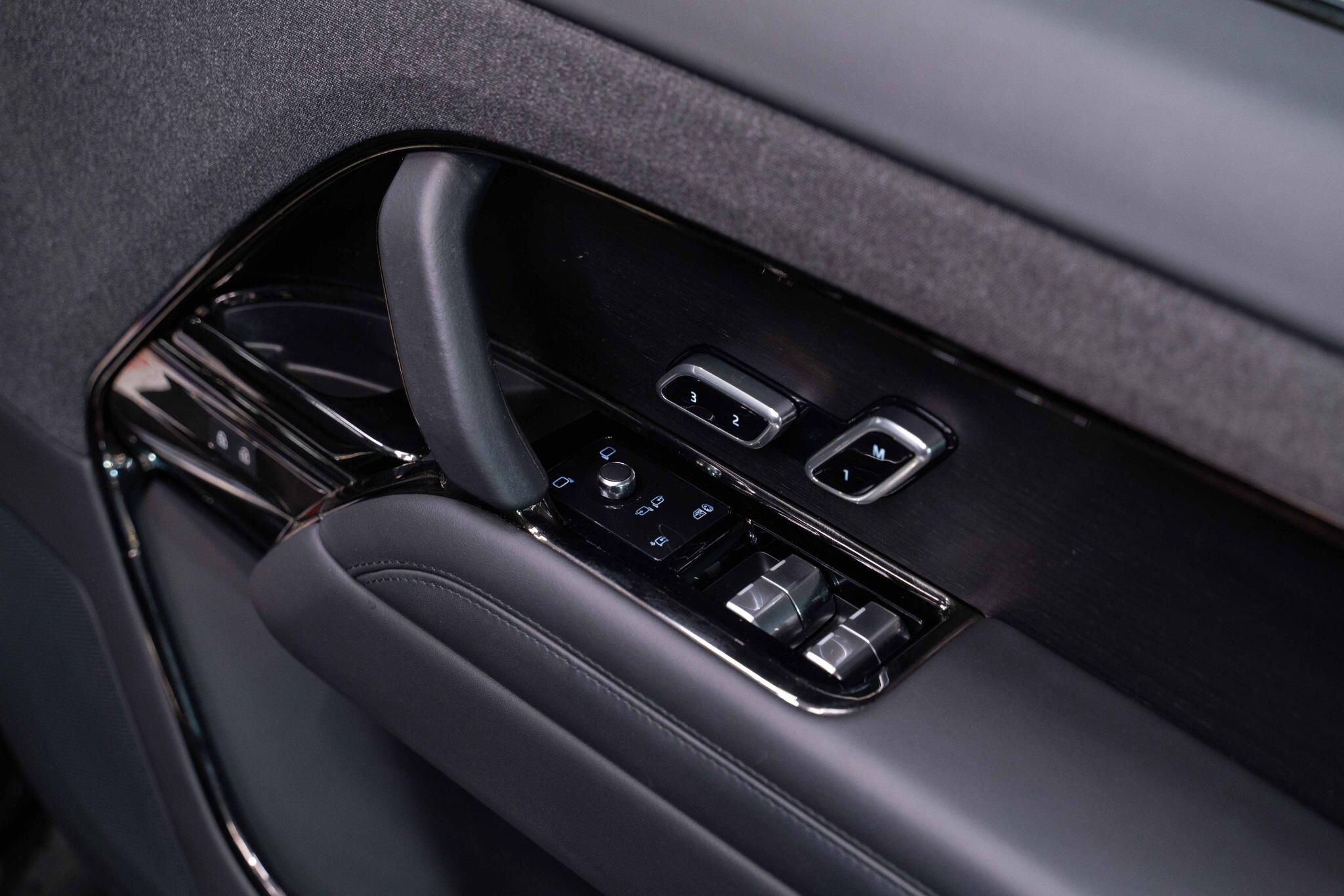 Land Rover RANGE ROVER SPORT - Image 17