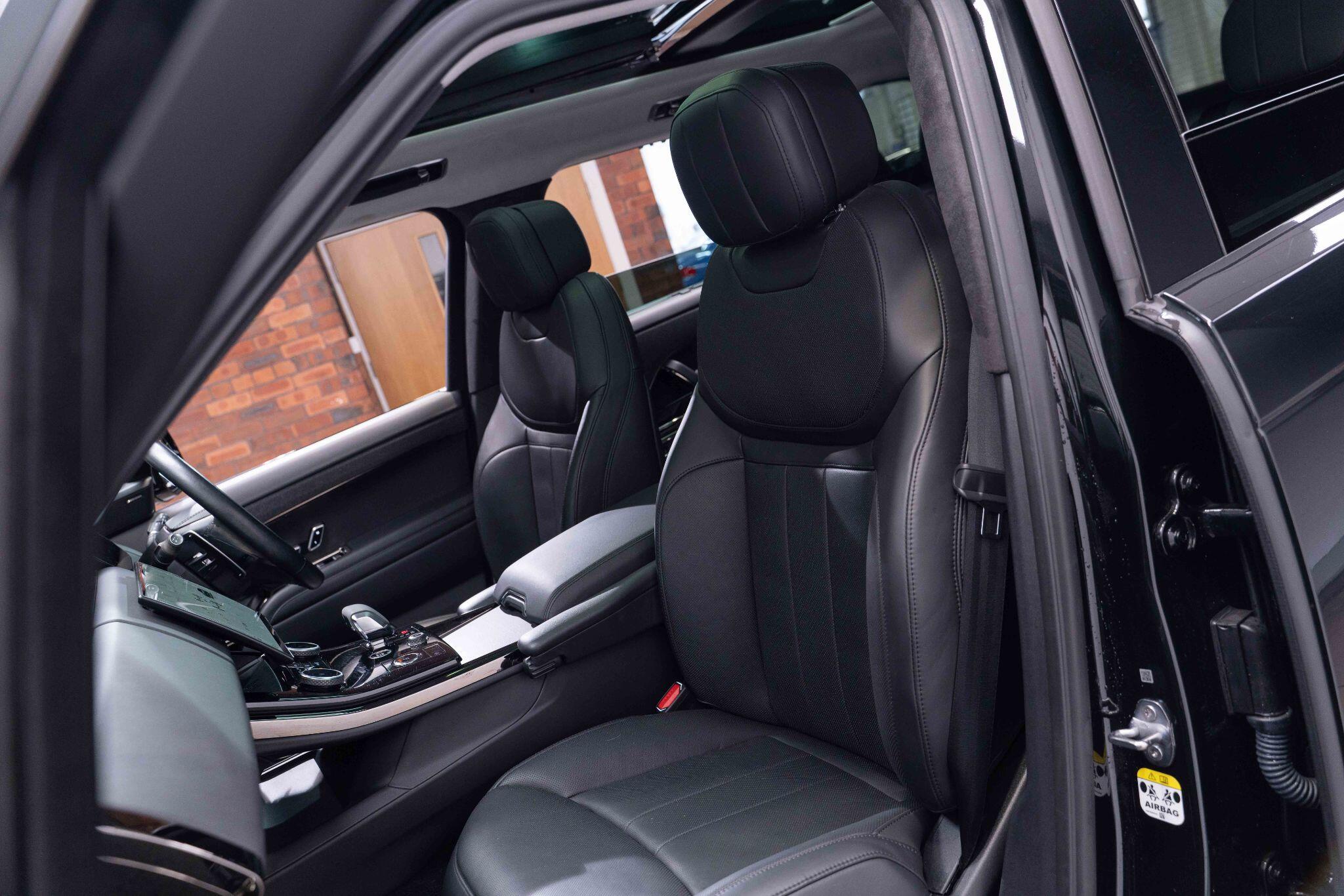 Land Rover RANGE ROVER SPORT - Image 36