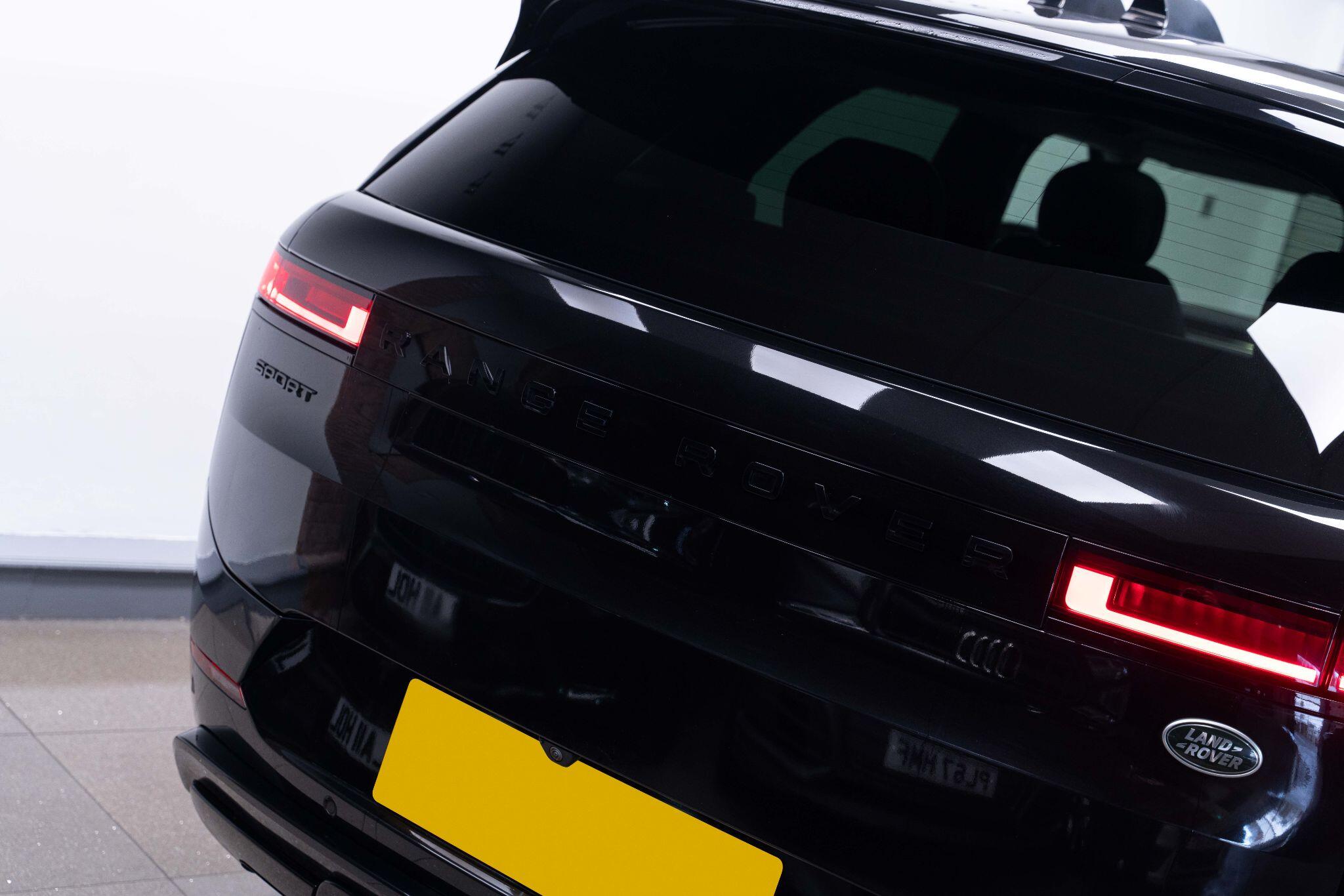 Land Rover RANGE ROVER SPORT - Image 40