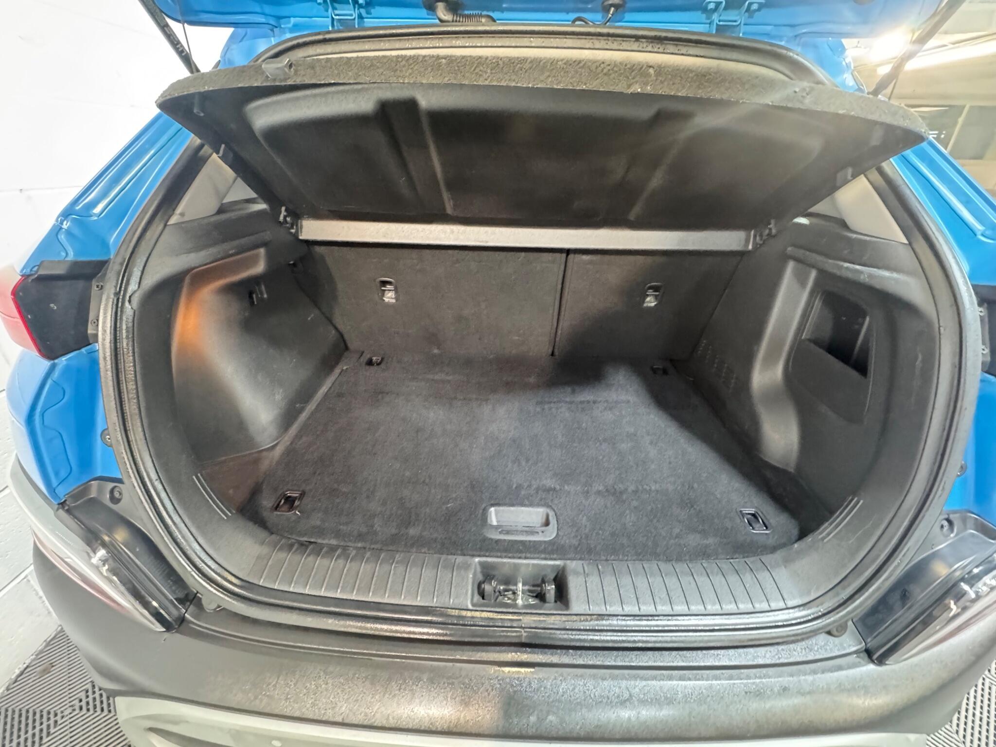 Hyundai Kona - Image 13