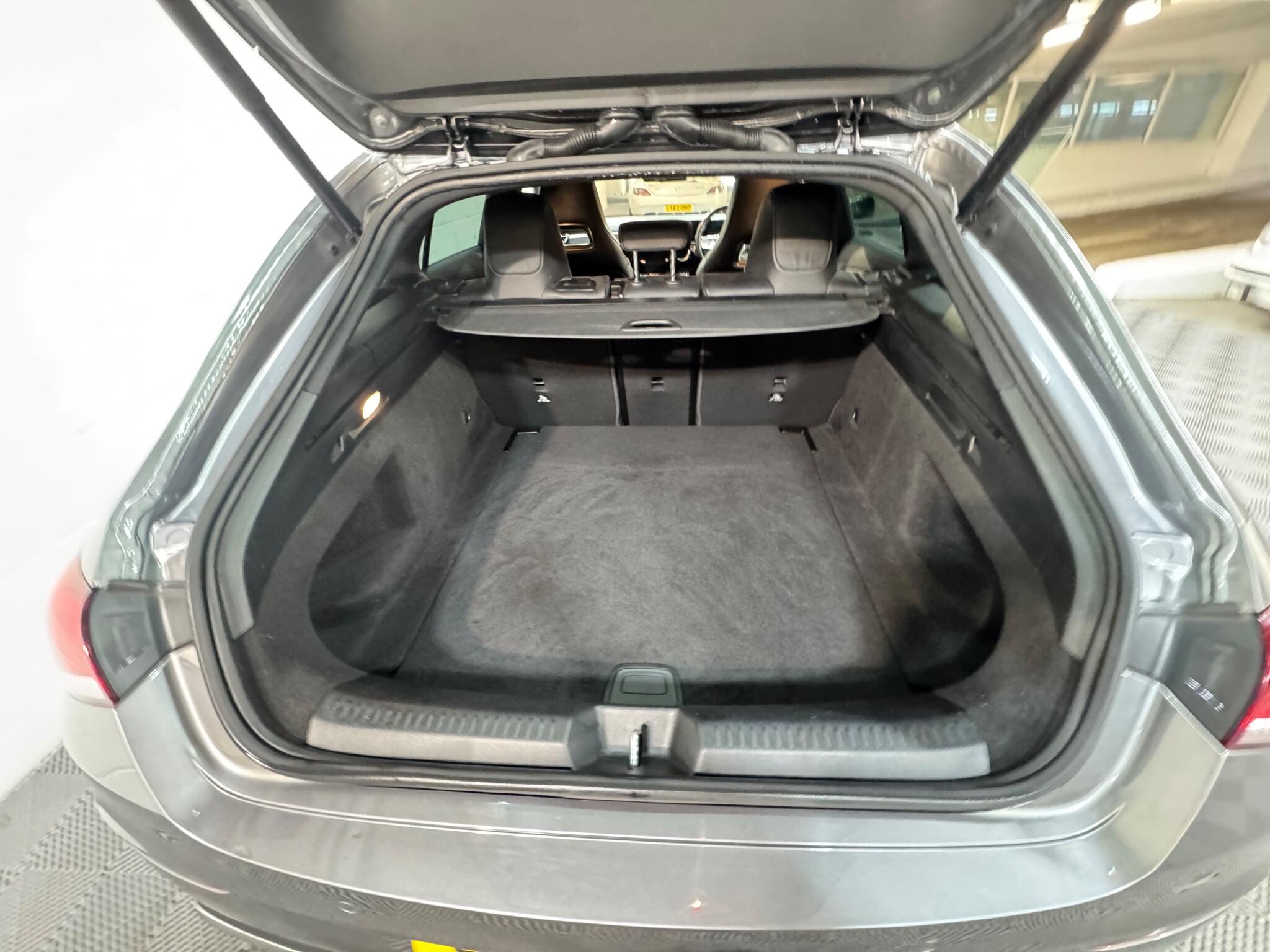 Mercedes CLA - Image 12