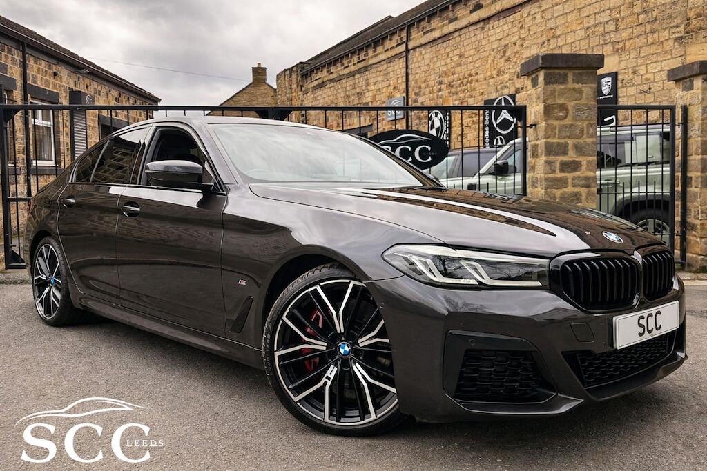 BMW 5 Series - Image 2