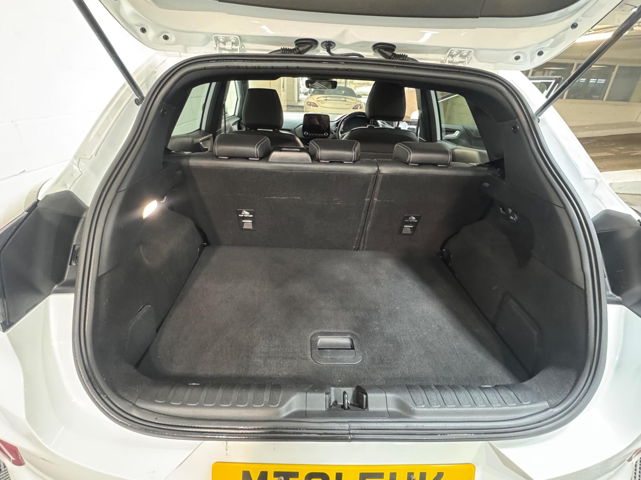 Ford Puma - Image 13