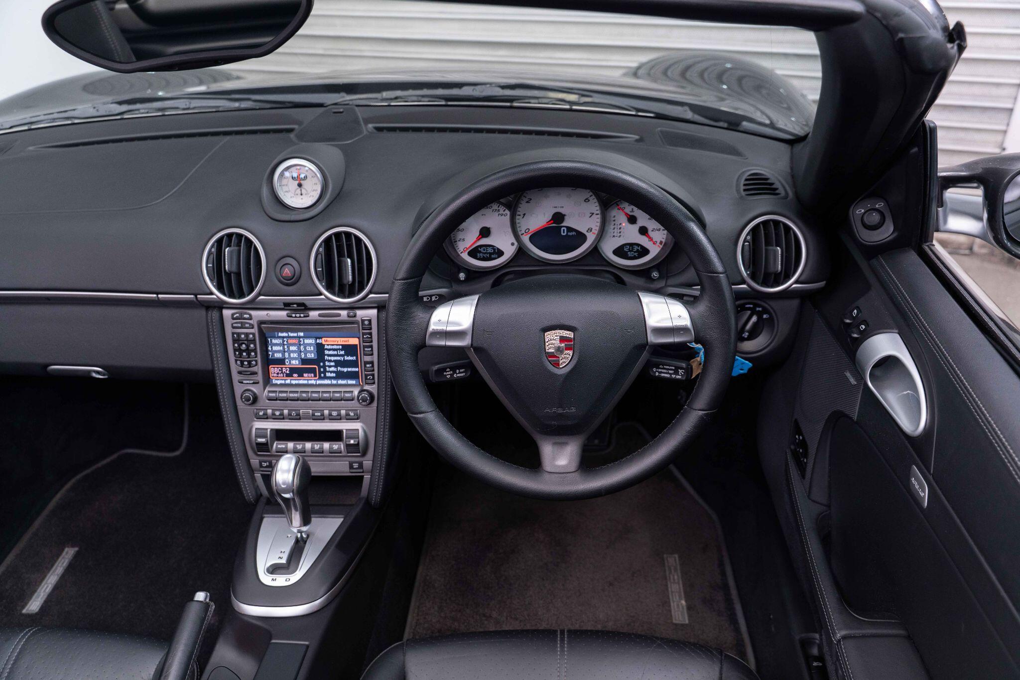 Porsche Boxster - Image 12