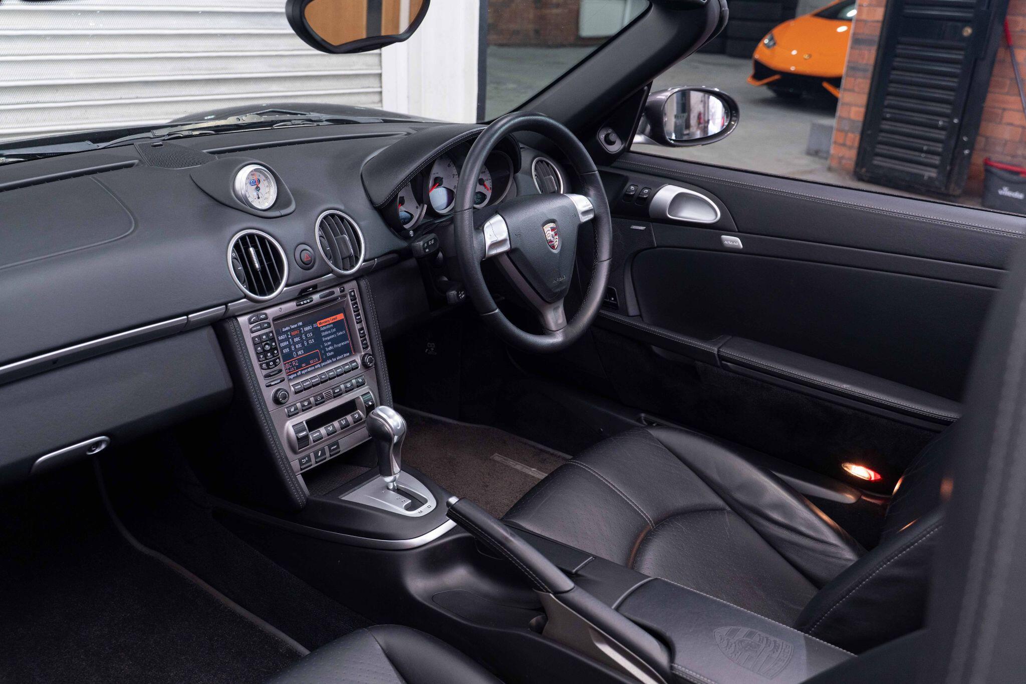 Porsche Boxster - Image 13