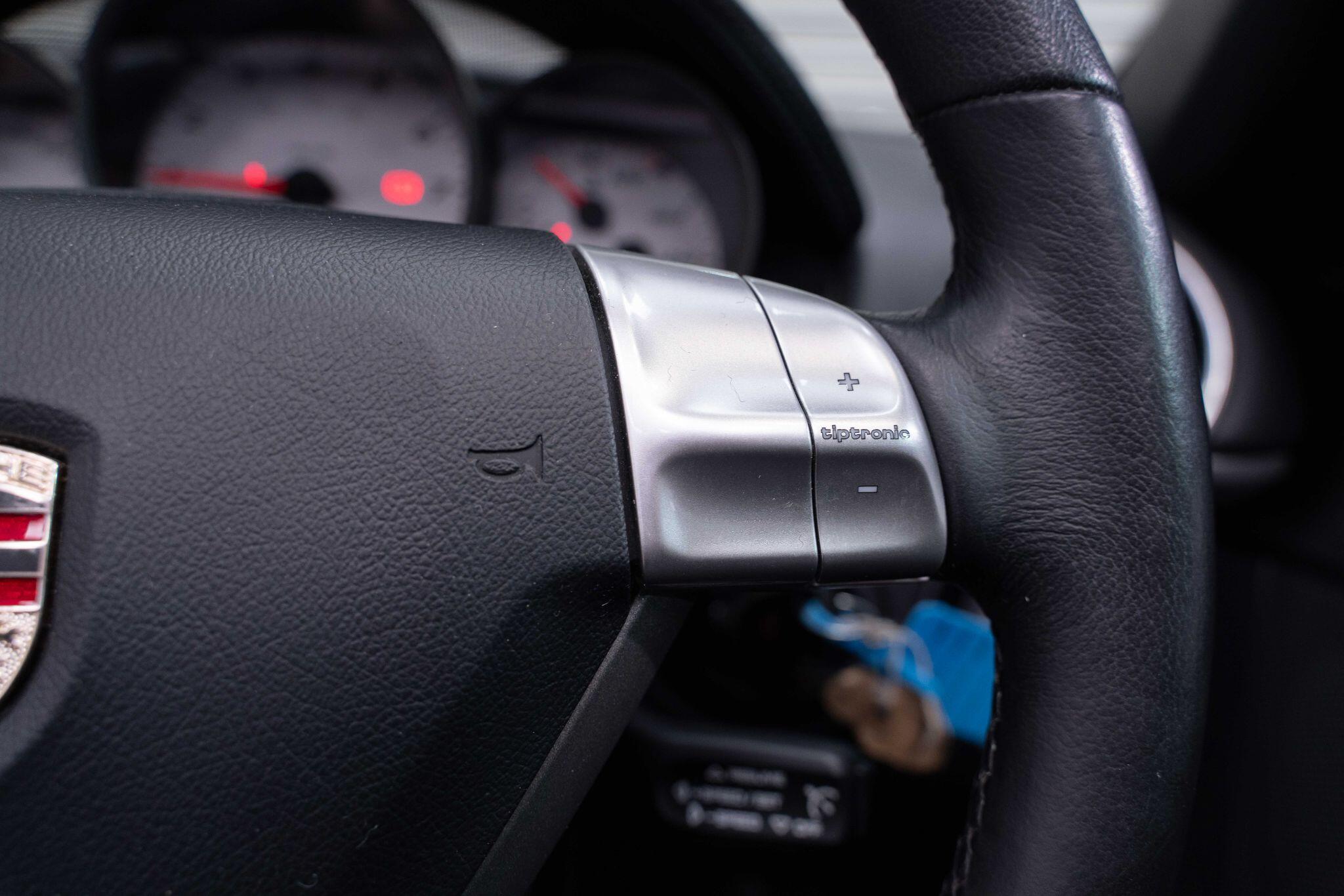 Porsche Boxster - Image 17