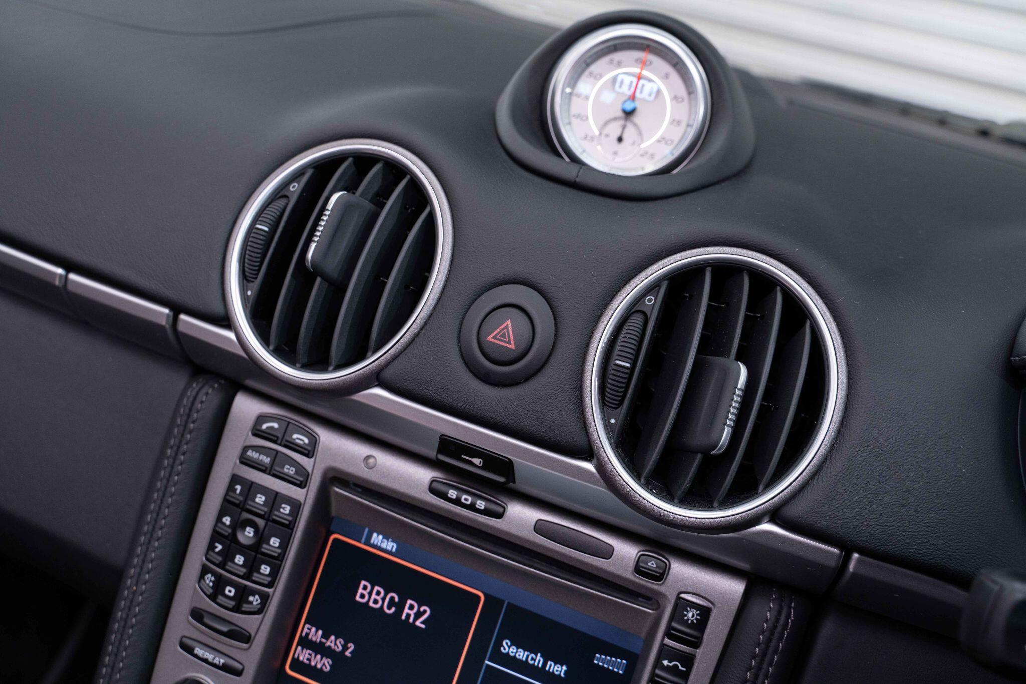 Porsche Boxster - Image 23