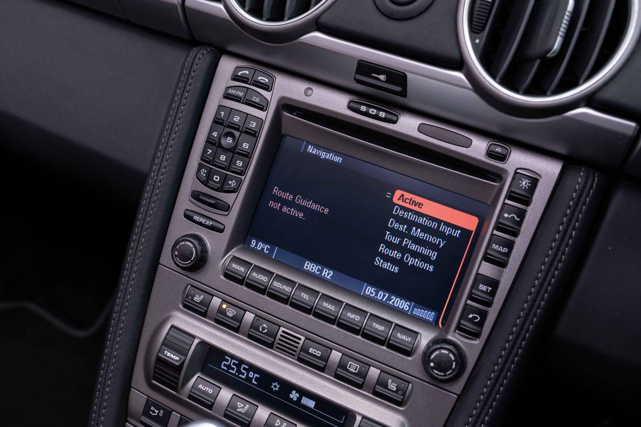 Porsche Boxster - Image 25