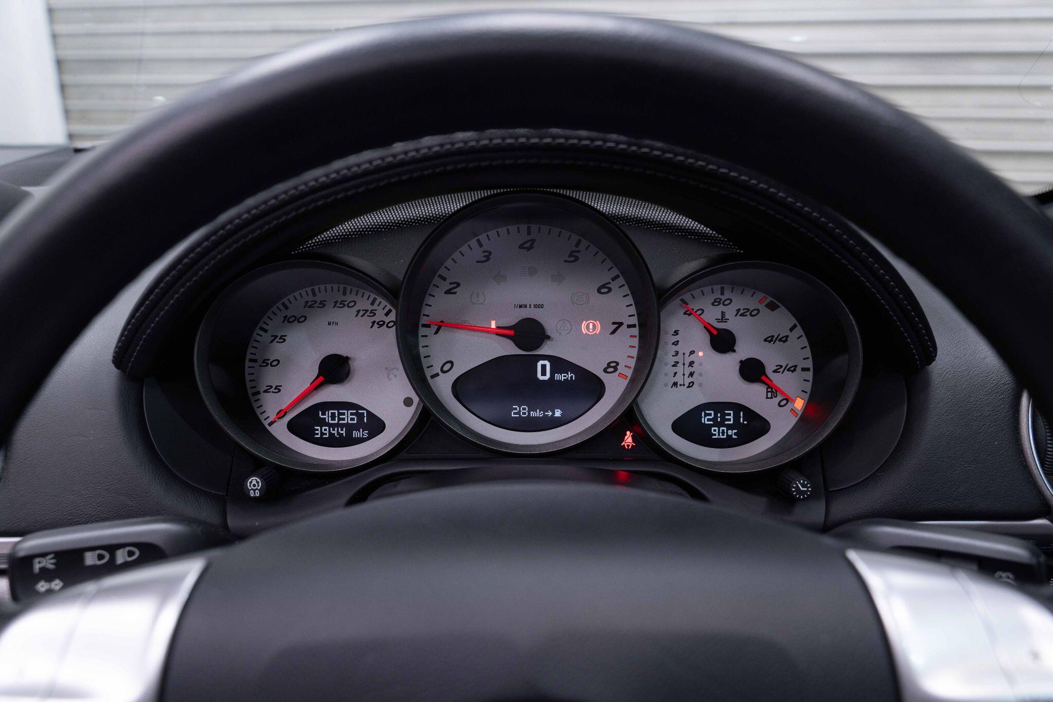 Porsche Boxster - Image 27