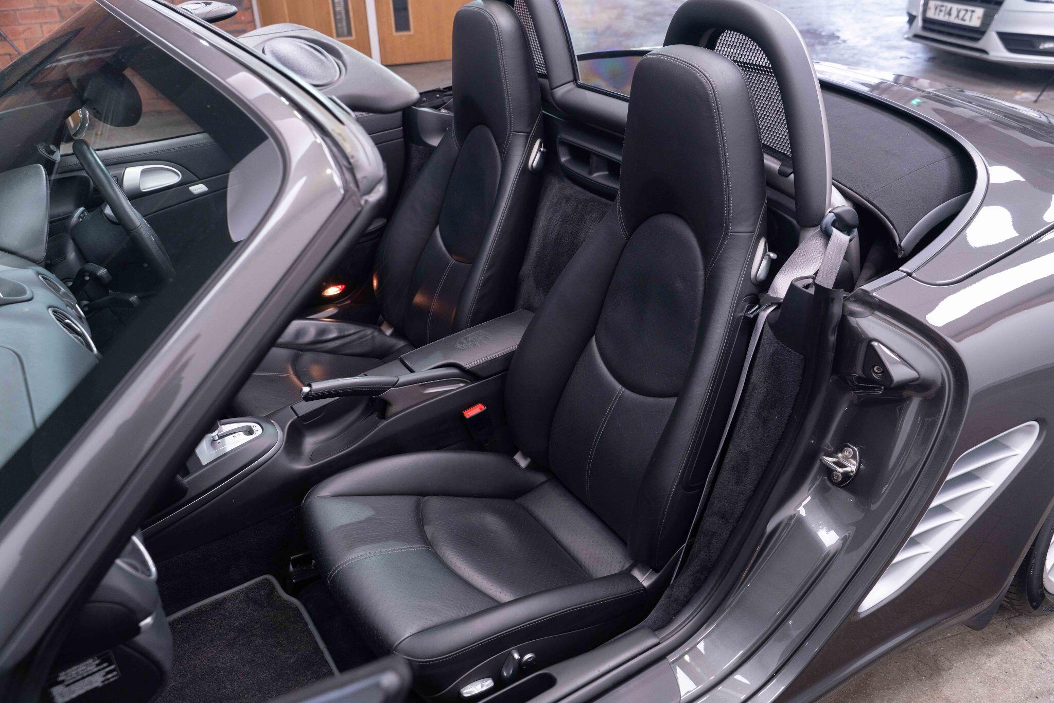 Porsche Boxster - Image 28