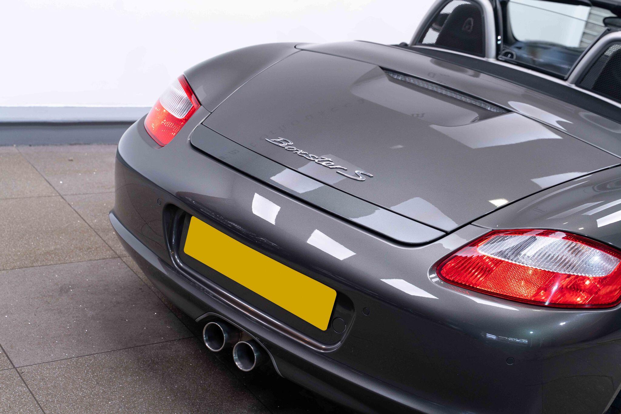 Porsche Boxster - Image 33
