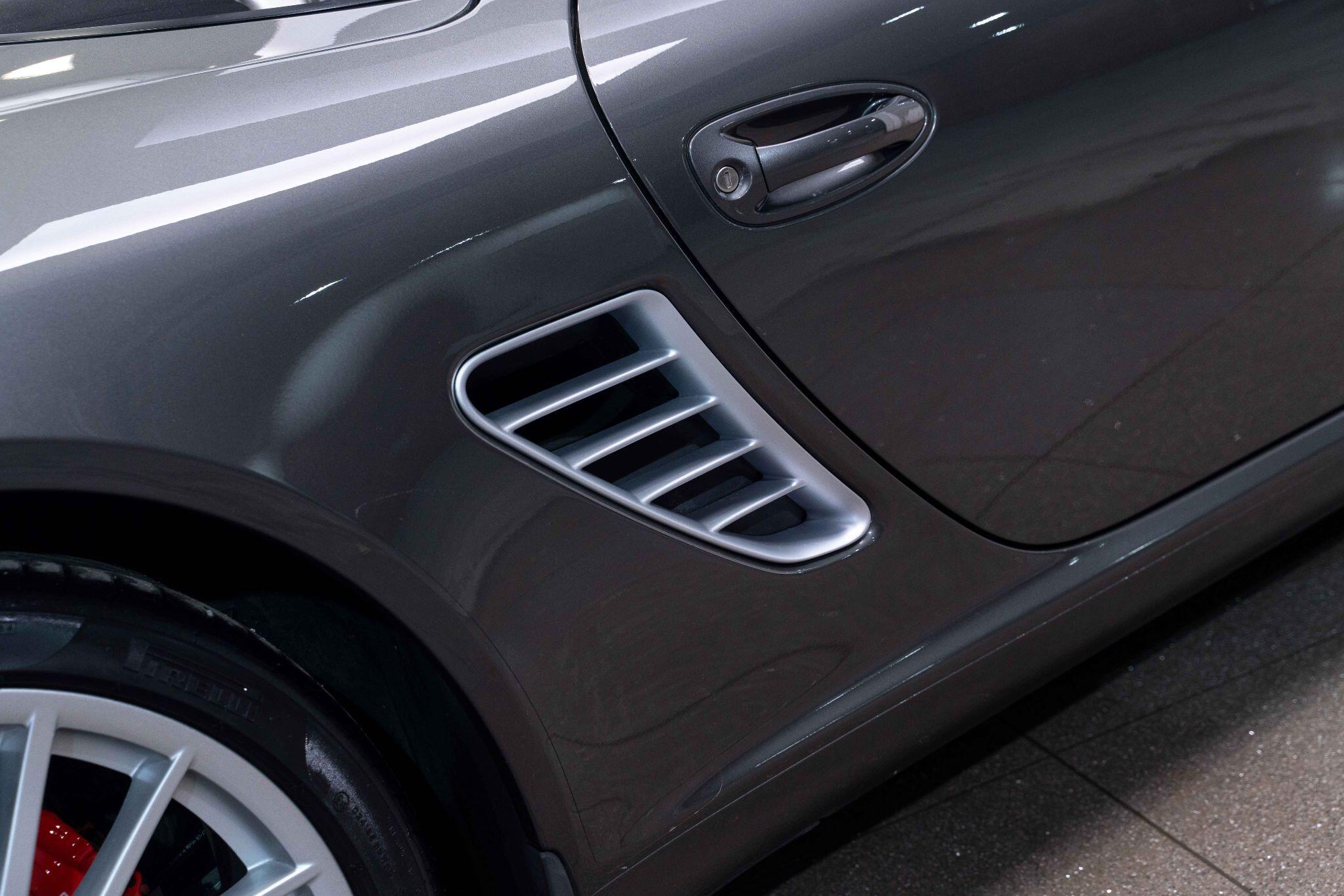 Porsche Boxster - Image 34