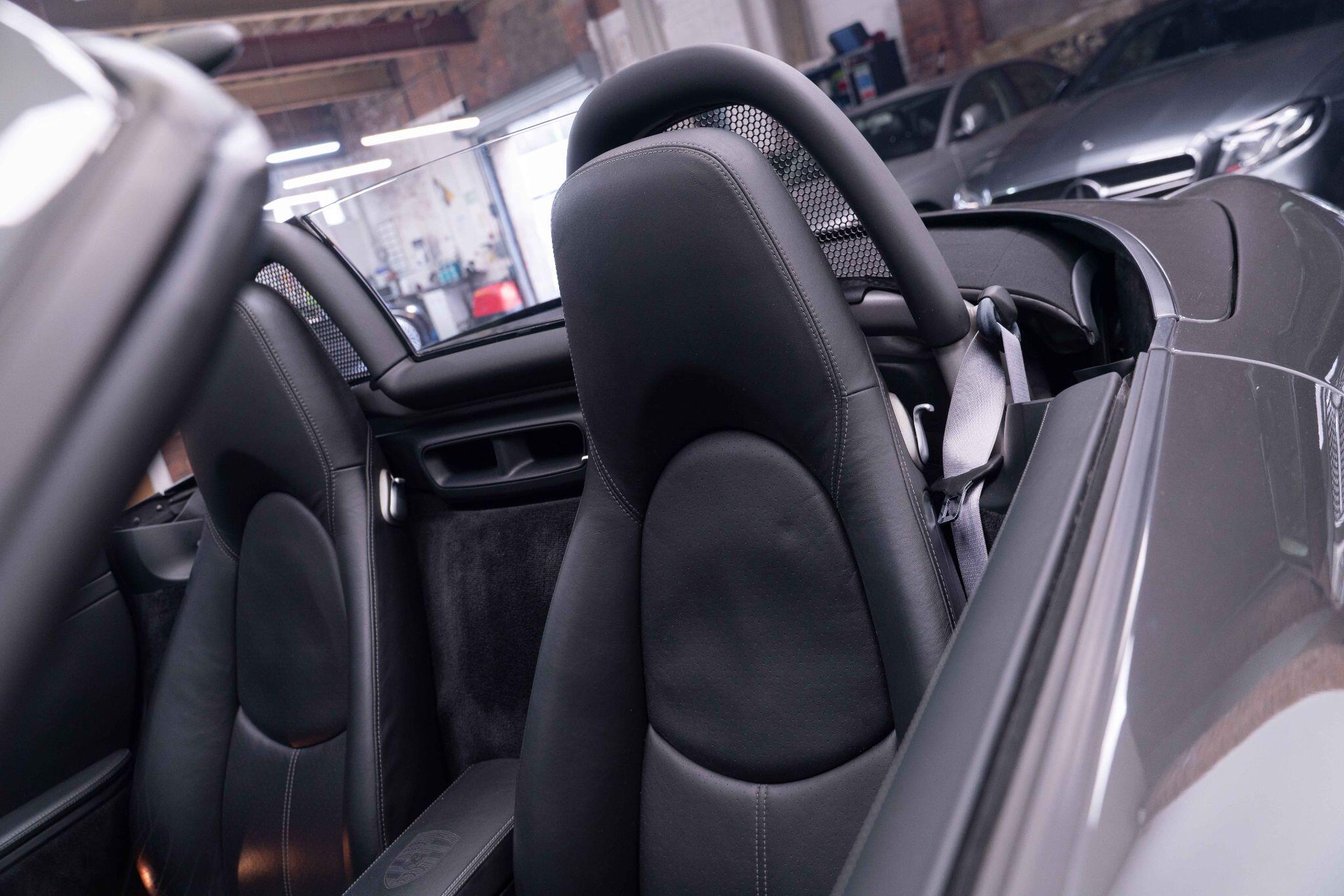 Porsche Boxster - Image 38