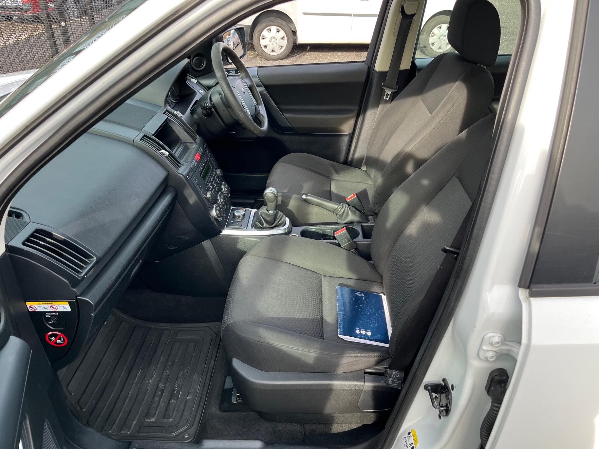 Land Rover Freelander 2 - Image 12