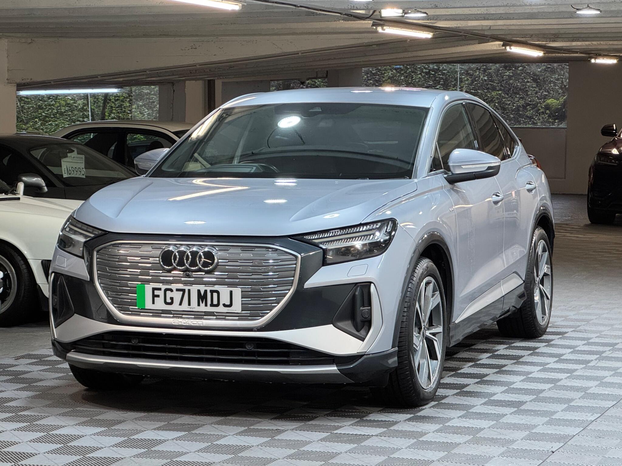 Audi Q4 E-Tron - Image 6