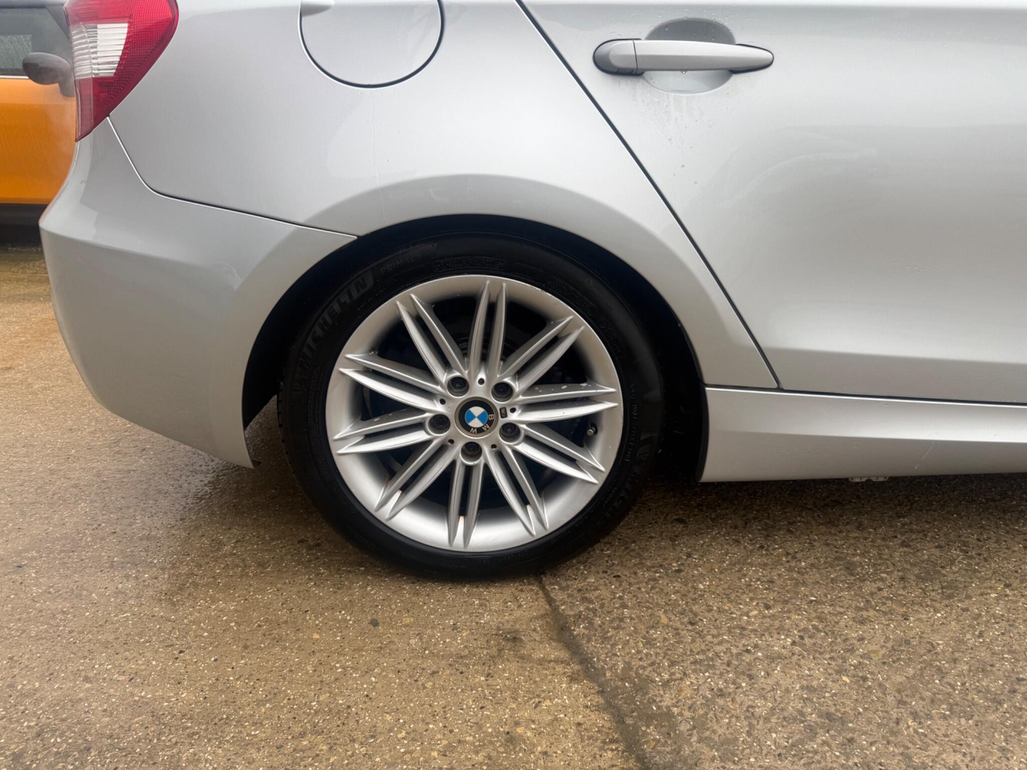 BMW 1 Series - Image 29