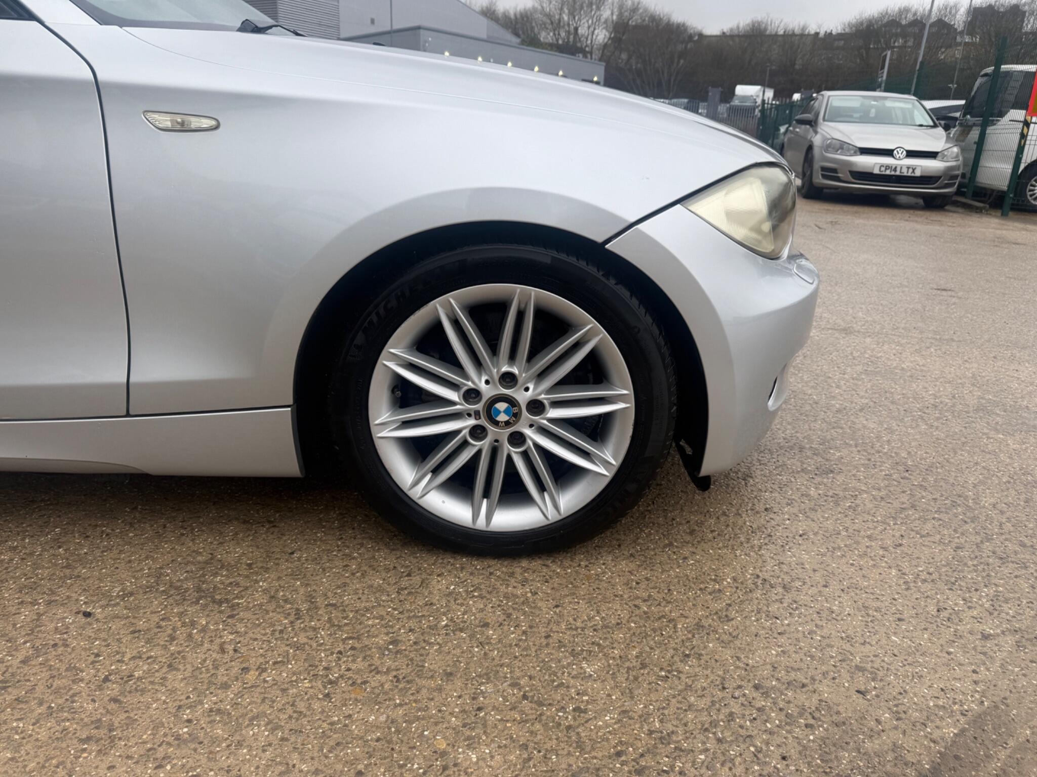 BMW 1 Series - Image 30