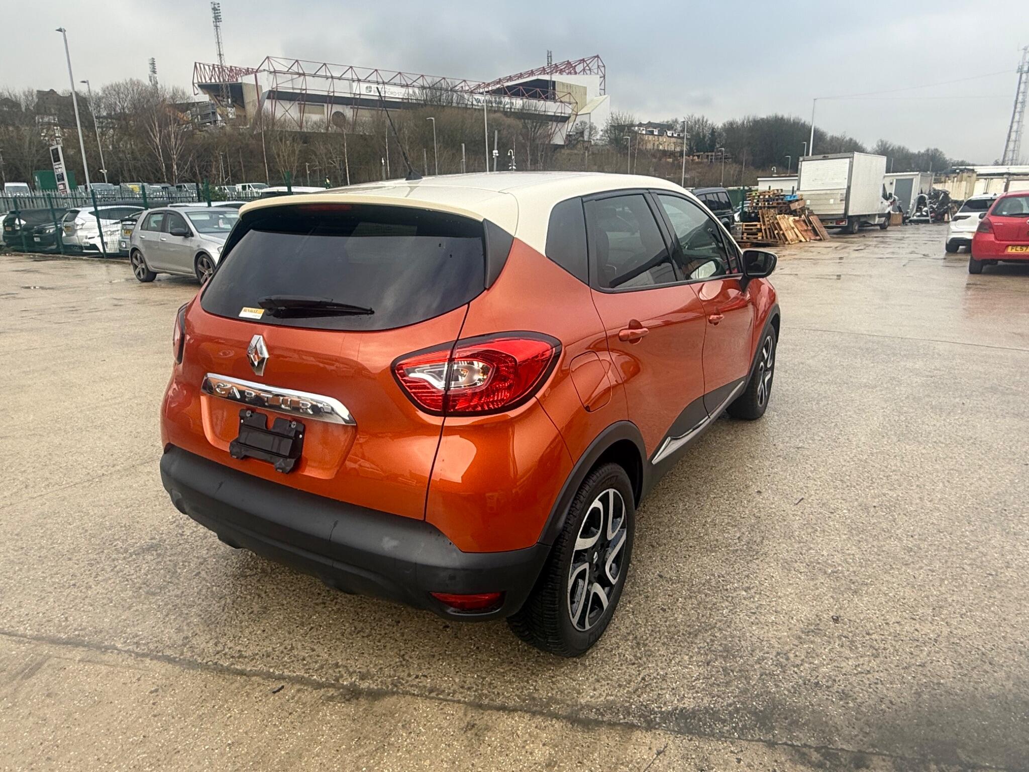 Renault Captur - Image 6