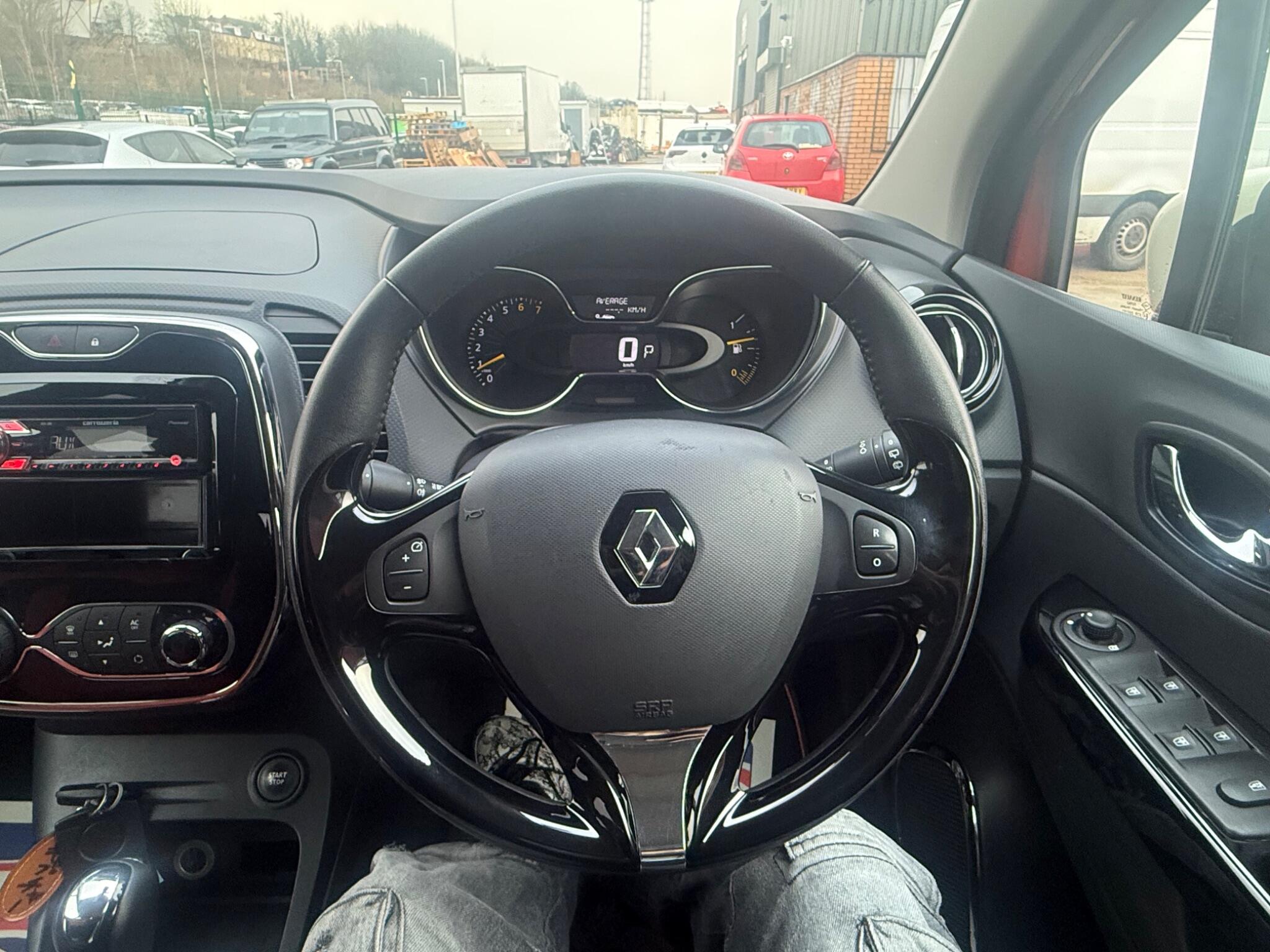 Renault Captur - Image 16