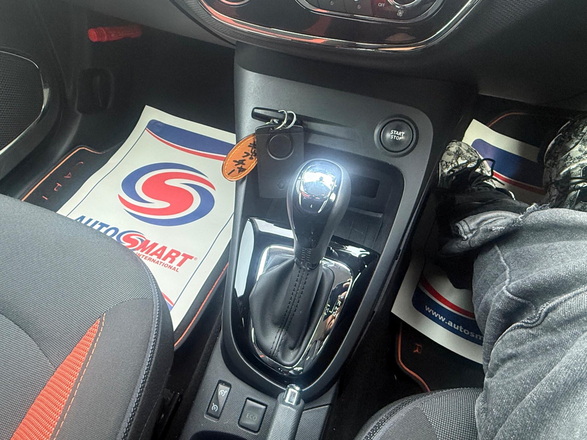 Renault Captur - Image 19