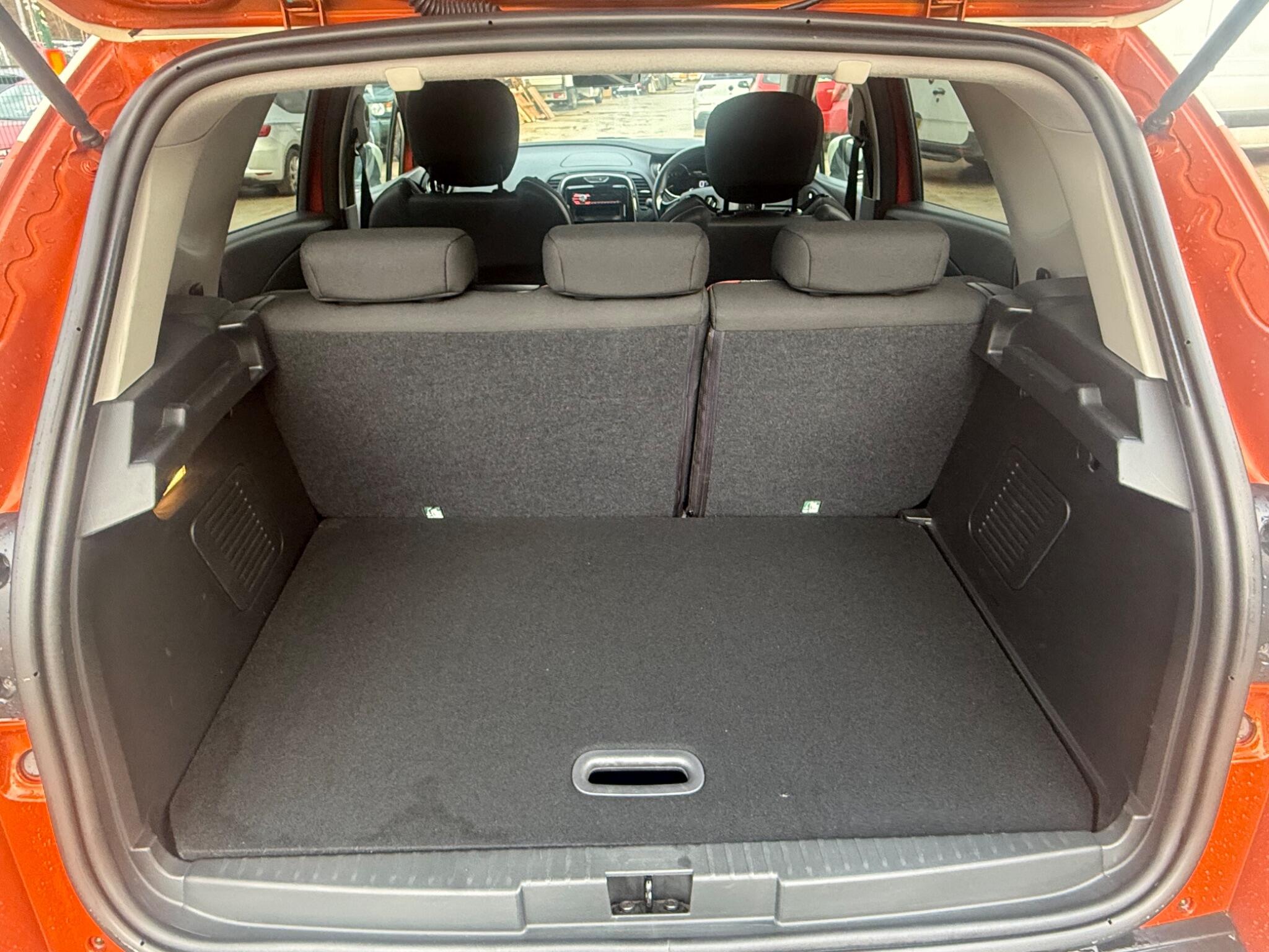 Renault Captur - Image 26