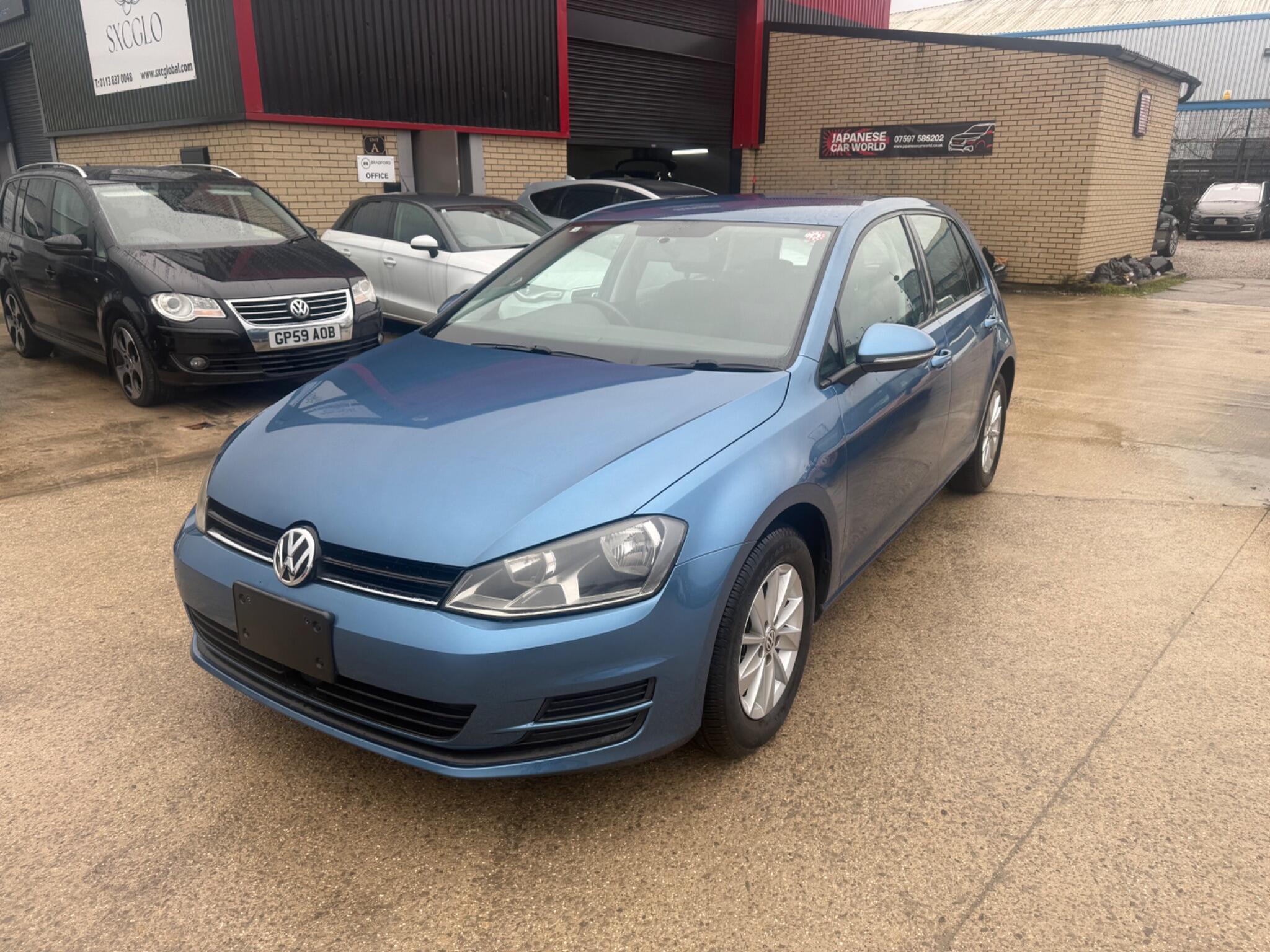 Volkswagen Golf - Image 3