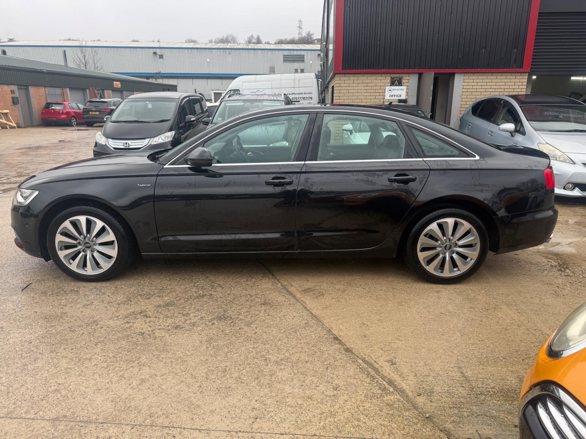 Audi A6 Saloon - Image 4