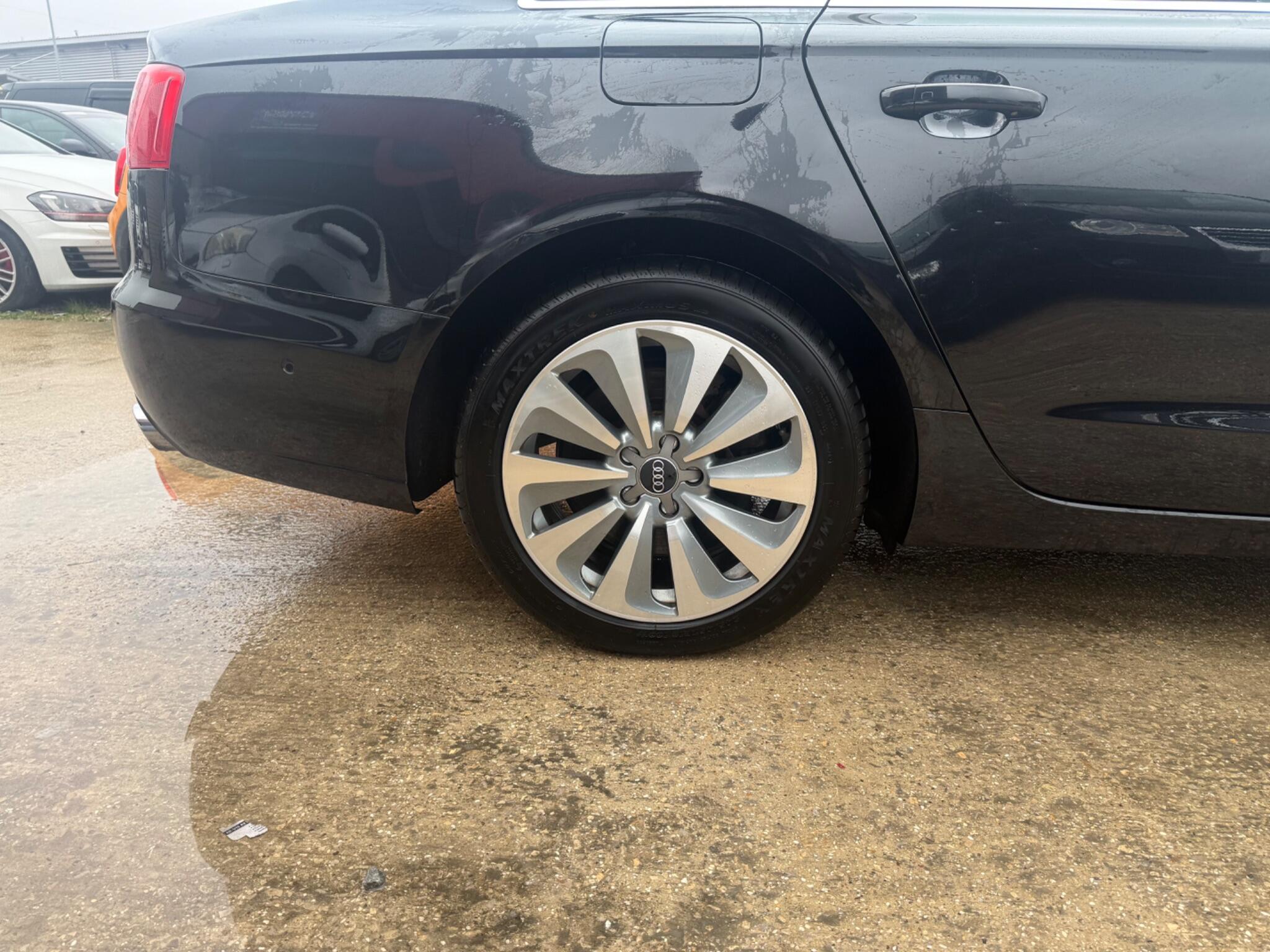 Audi A6 Saloon - Image 30