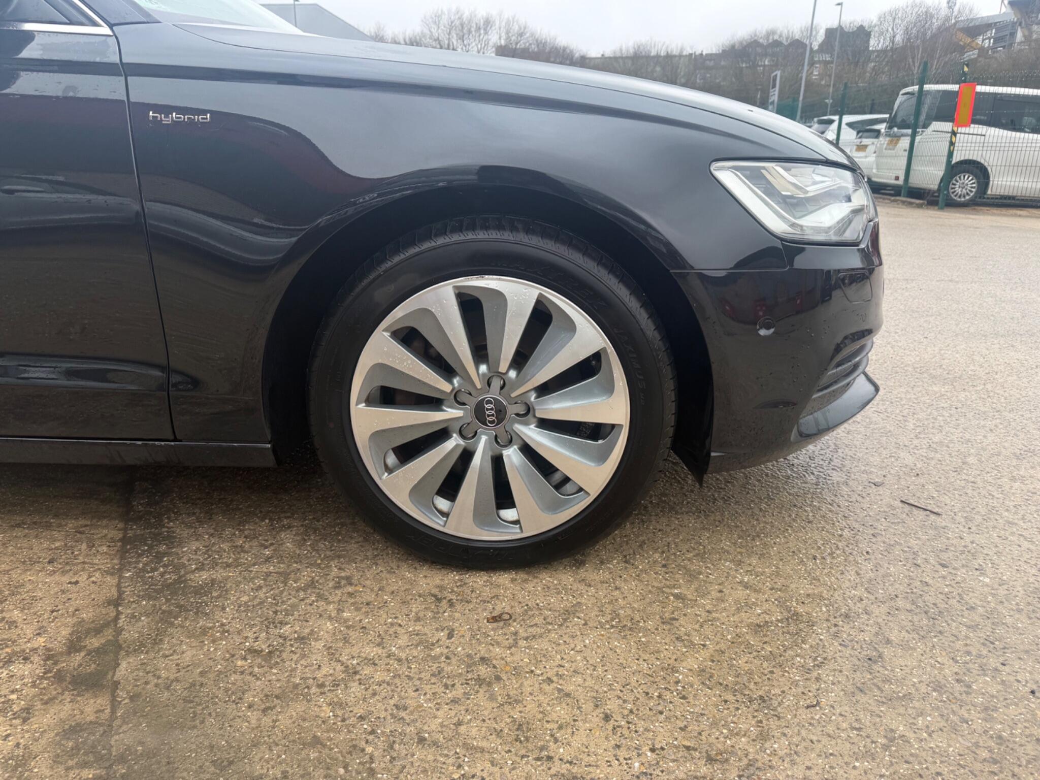 Audi A6 Saloon - Image 31