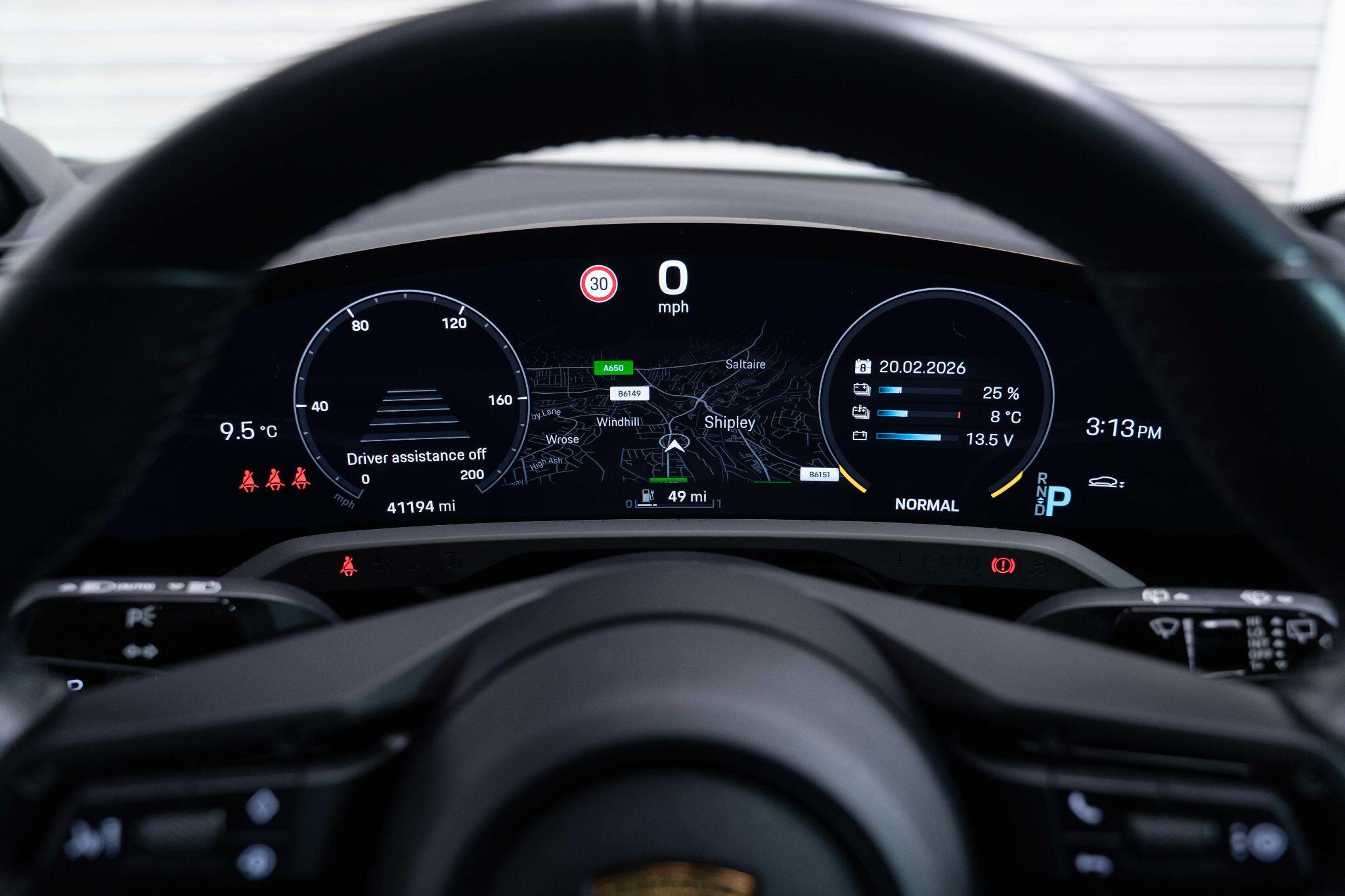 Porsche Taycan - Image 16