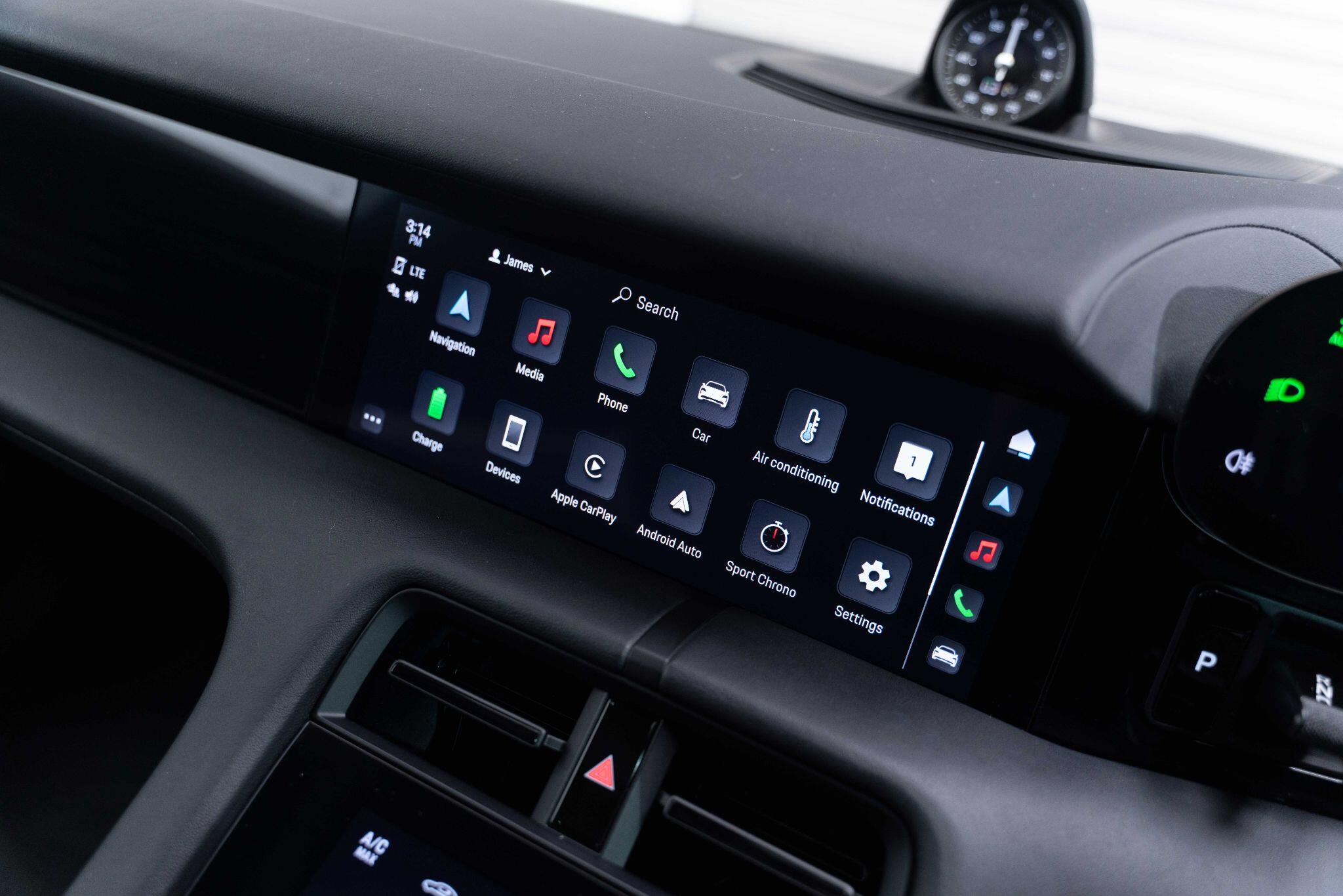 Porsche Taycan - Image 22