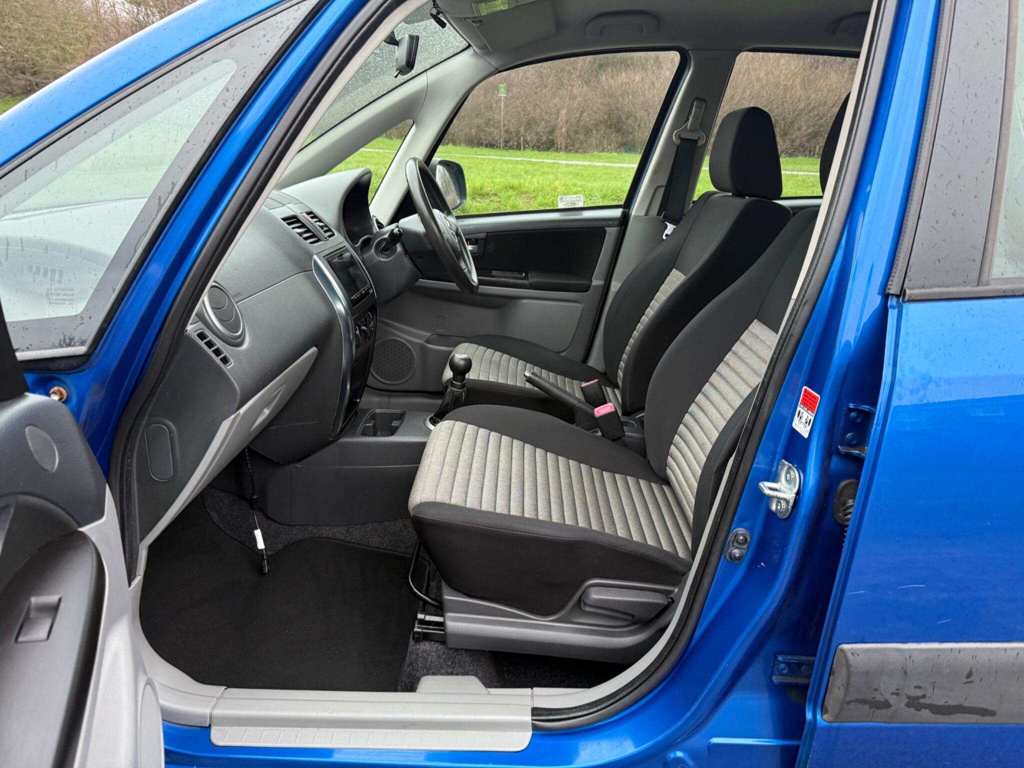 Suzuki SX4 - Image 2
