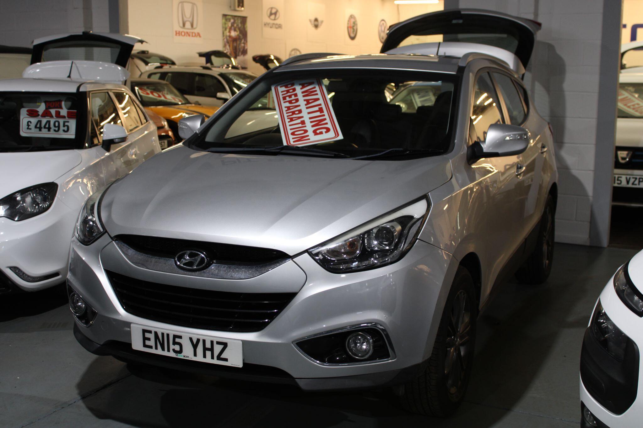 Hyundai ix35 - Image 2