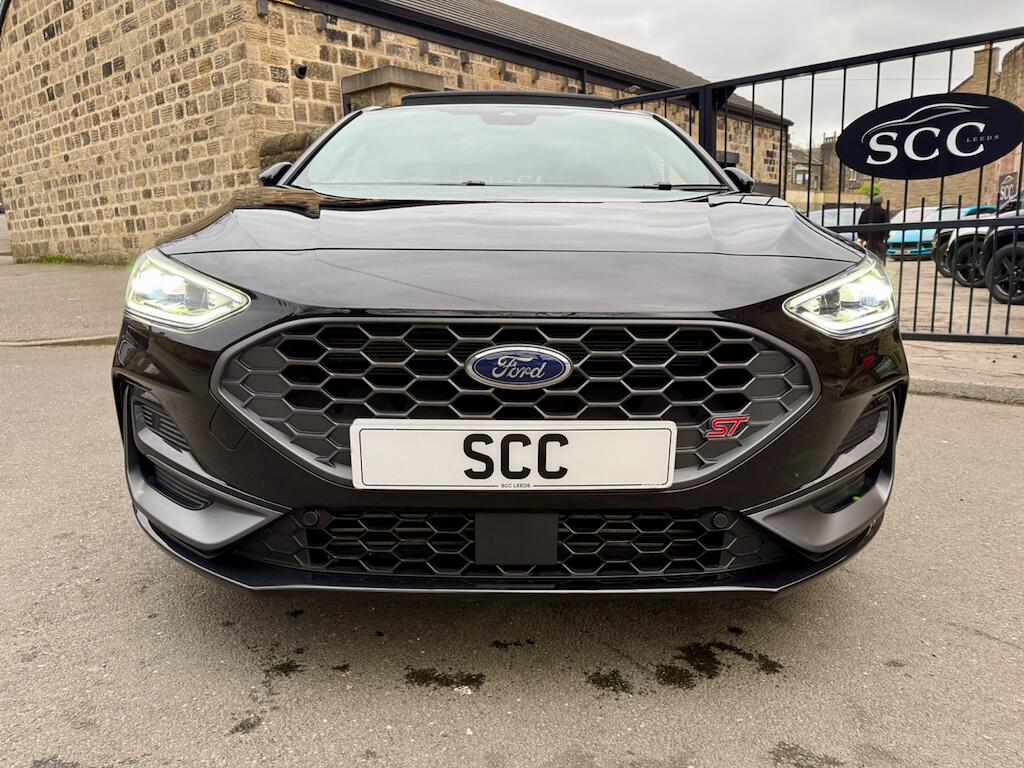 Ford Focus - Image 2