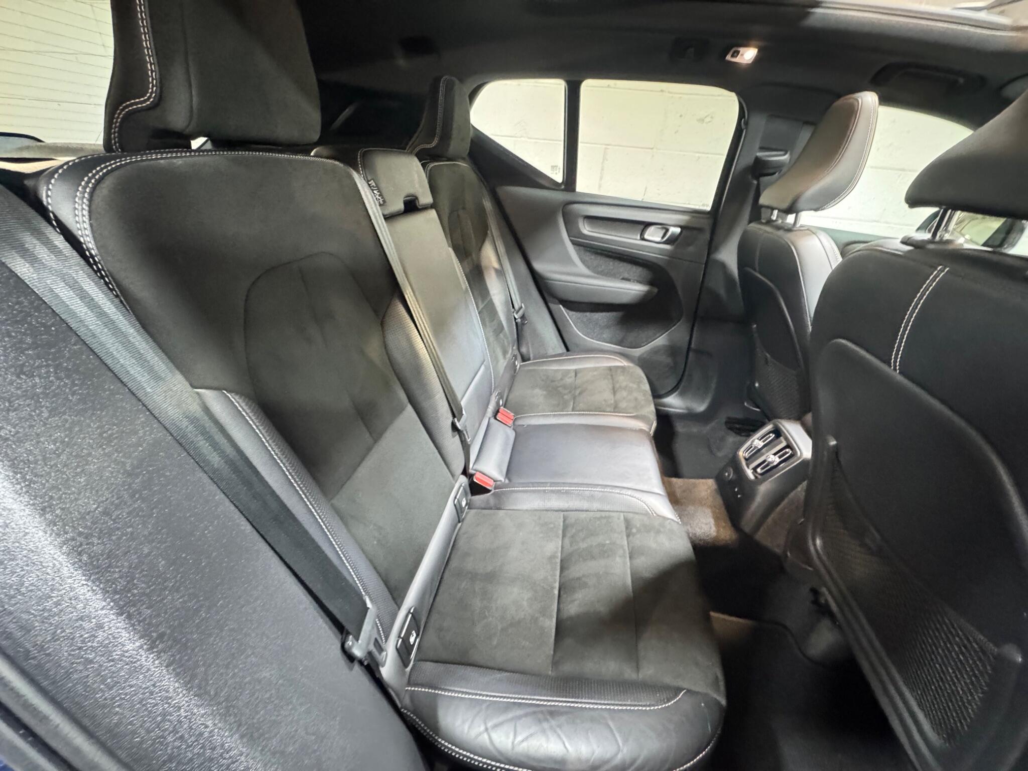 Volvo XC40 - Image 13